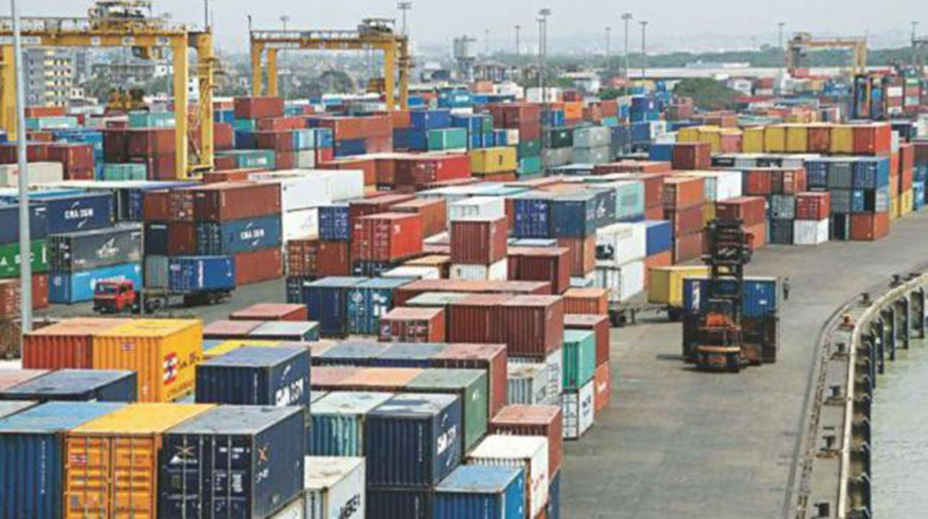 April exports grow slightly
