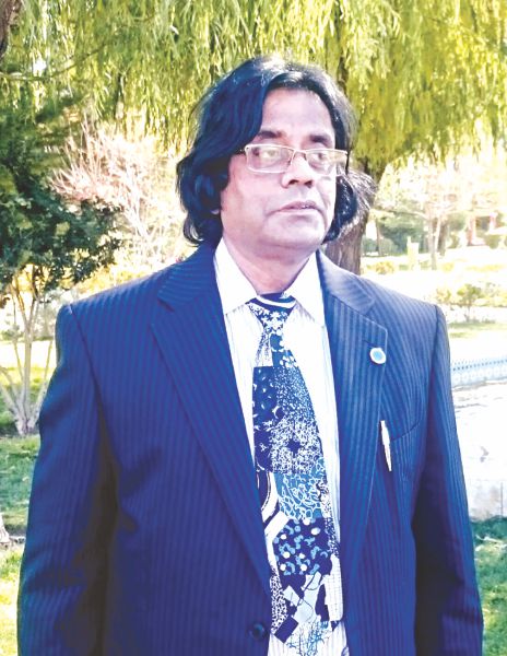 Dr Mubarak Ahmad Khan.jpg
