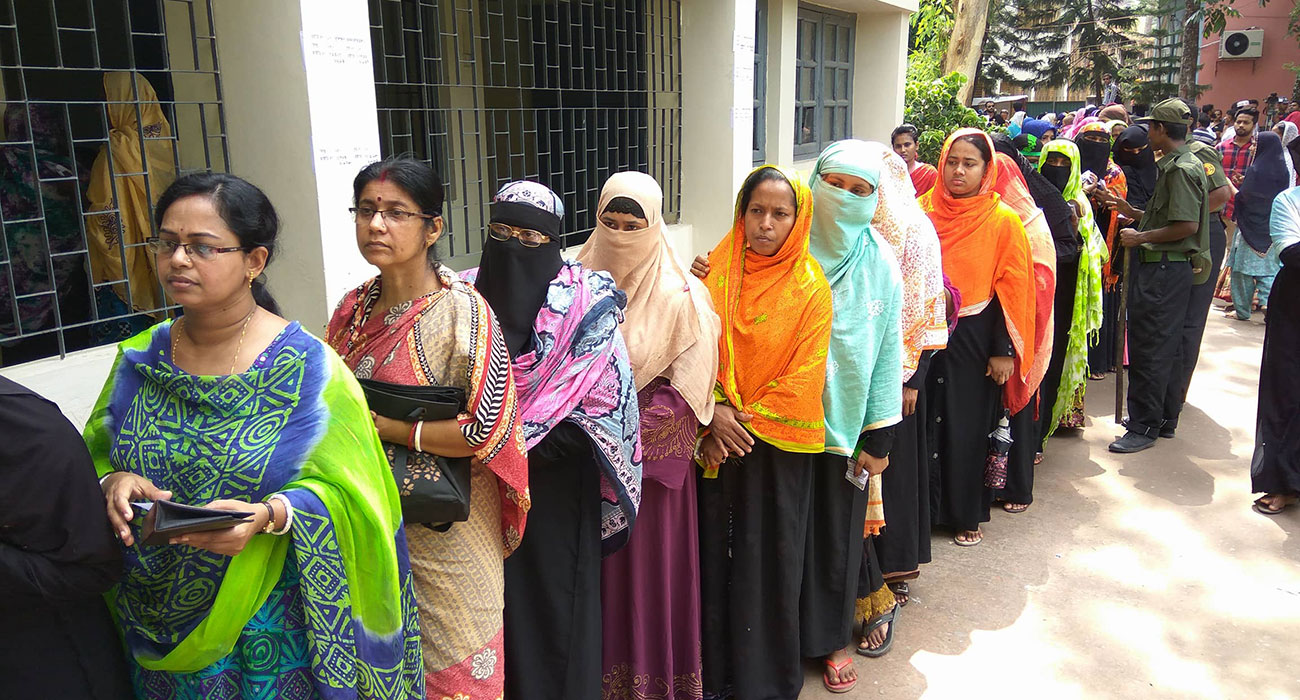 polling station in Khulna