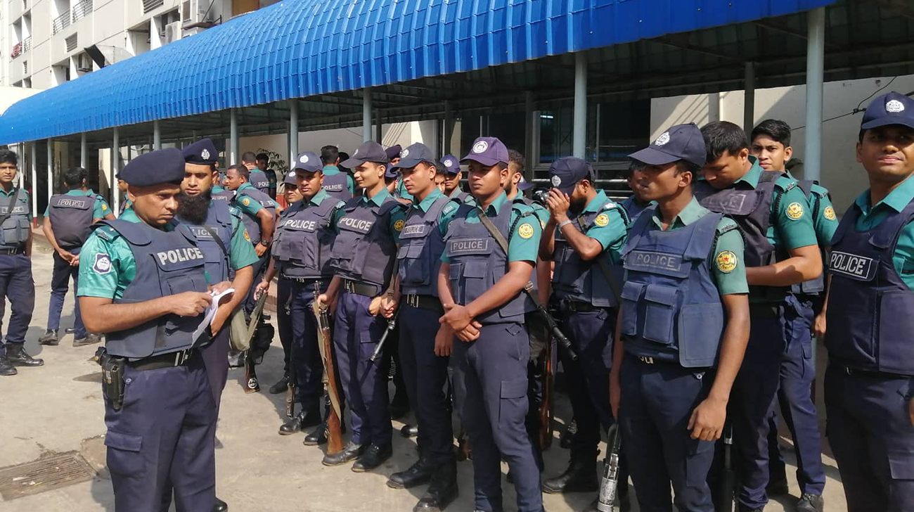 Khaleda taken to BSMMU