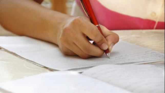 Question Paper Leak-Spree: HEADACHE? cut the head