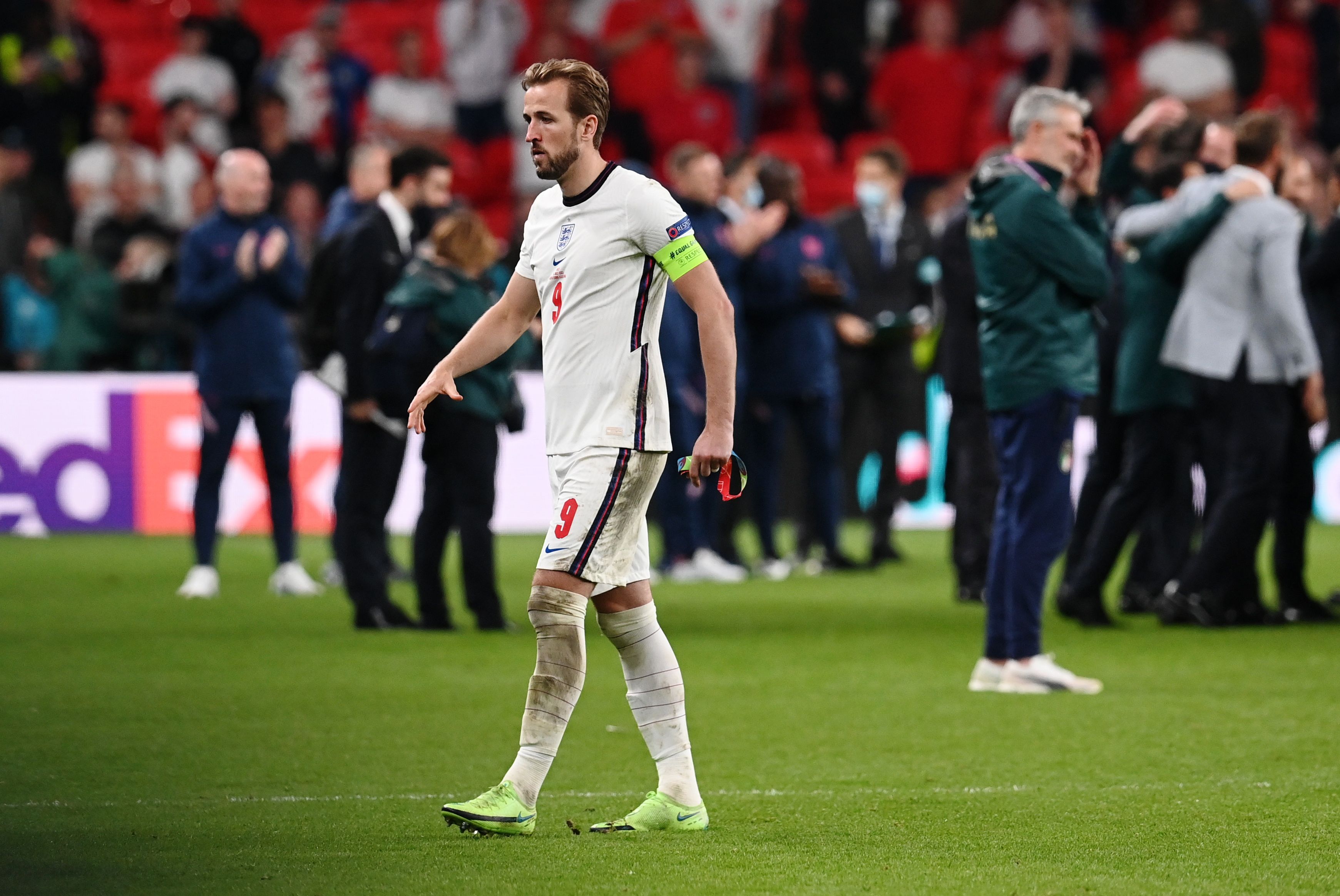 2021-07-11t223739z_408923321_up1eh7b1qup25_rtrmadp_3_soccer-euro-ita-eng-report.jpg