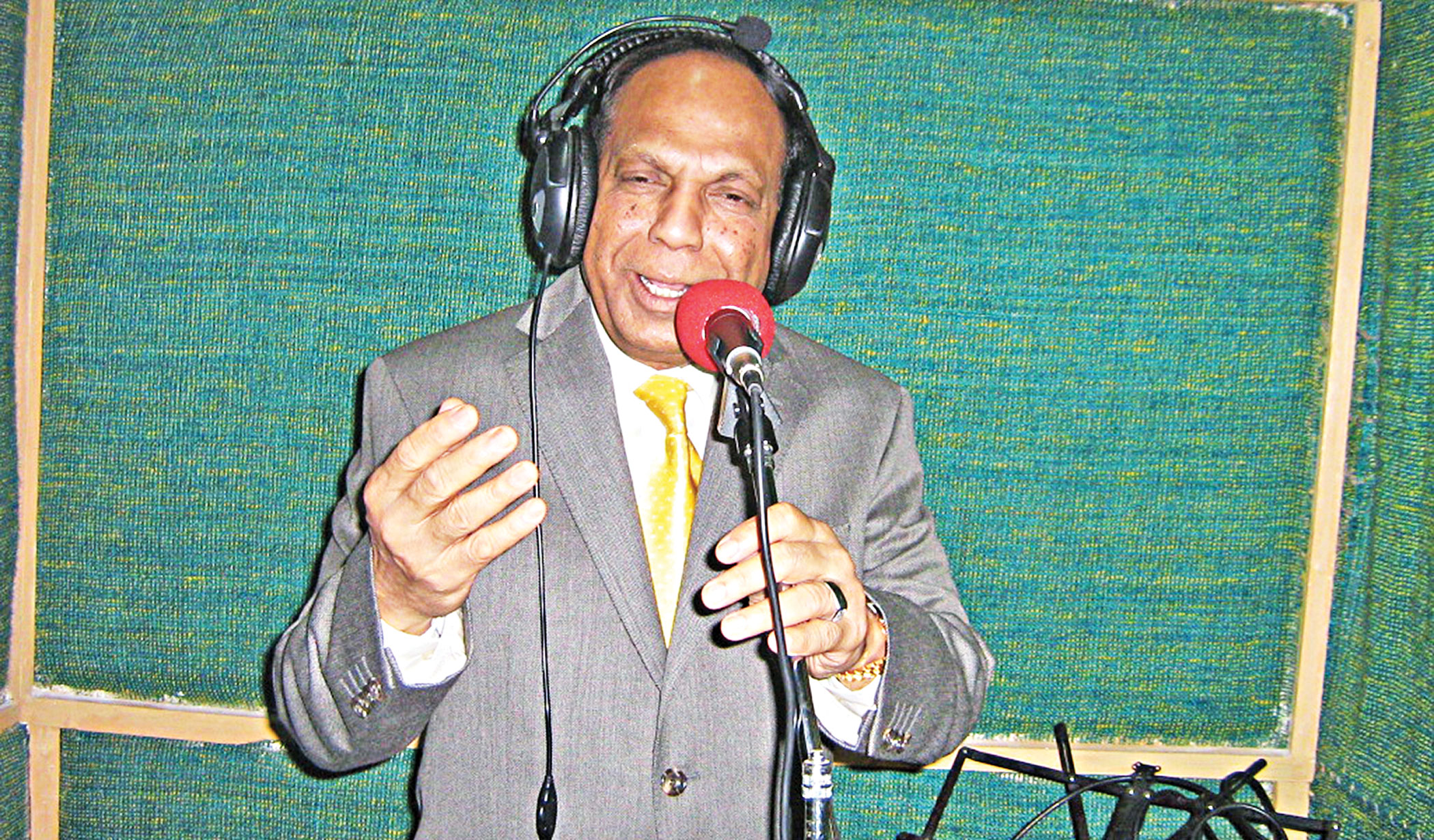 anwar-hossain.jpg