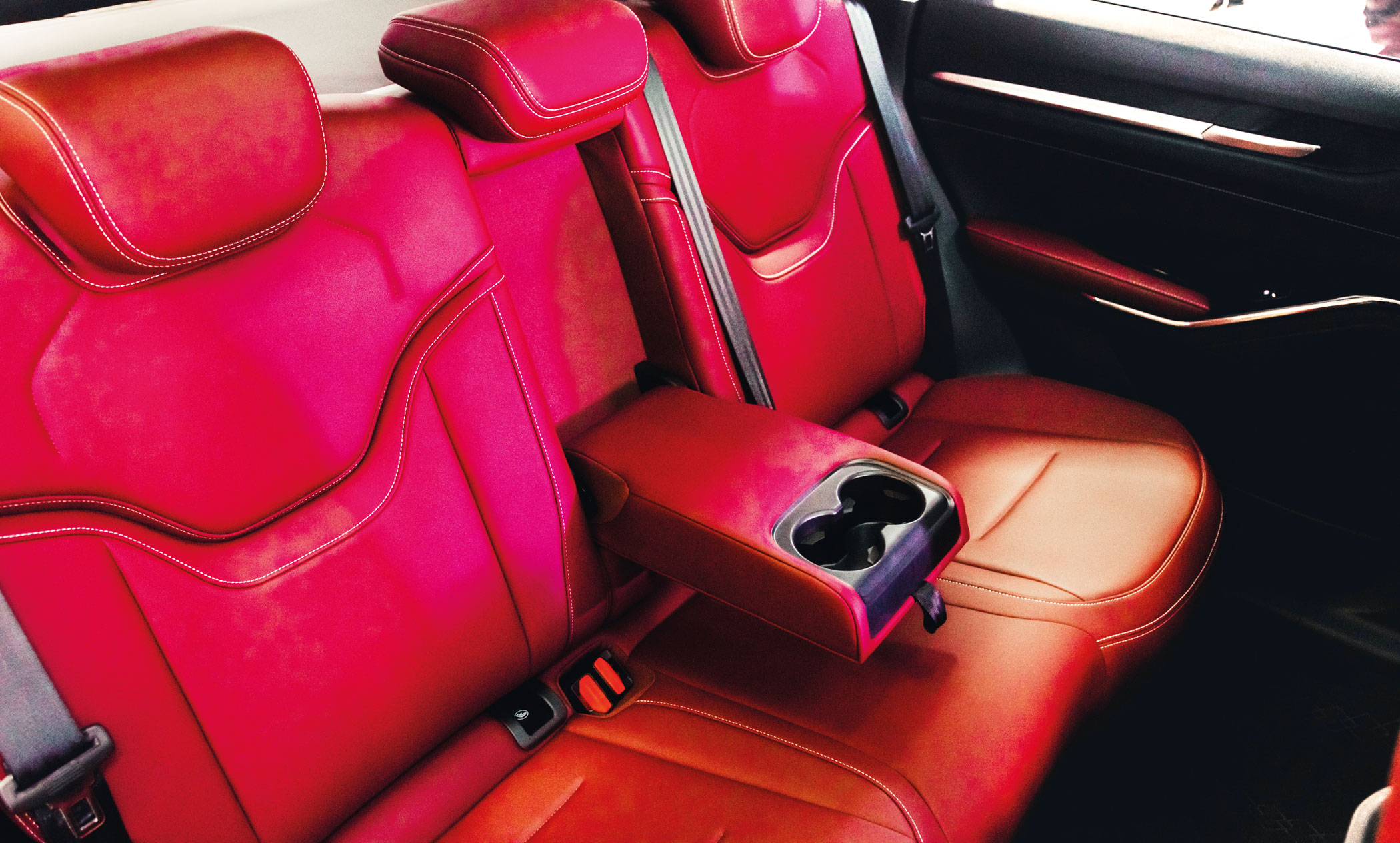 car1.jpg
