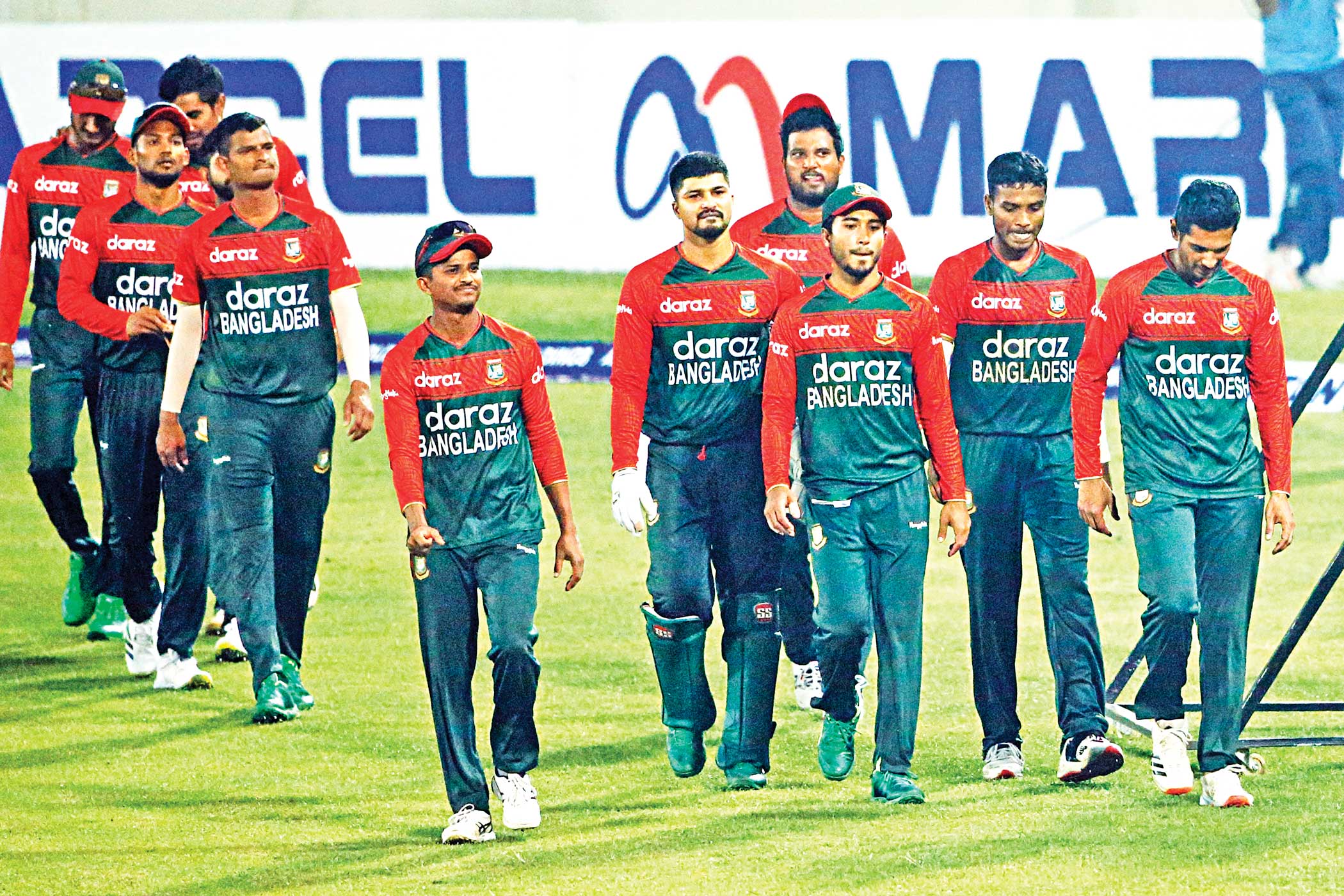 bangladesh-cricket-team-men.jpg