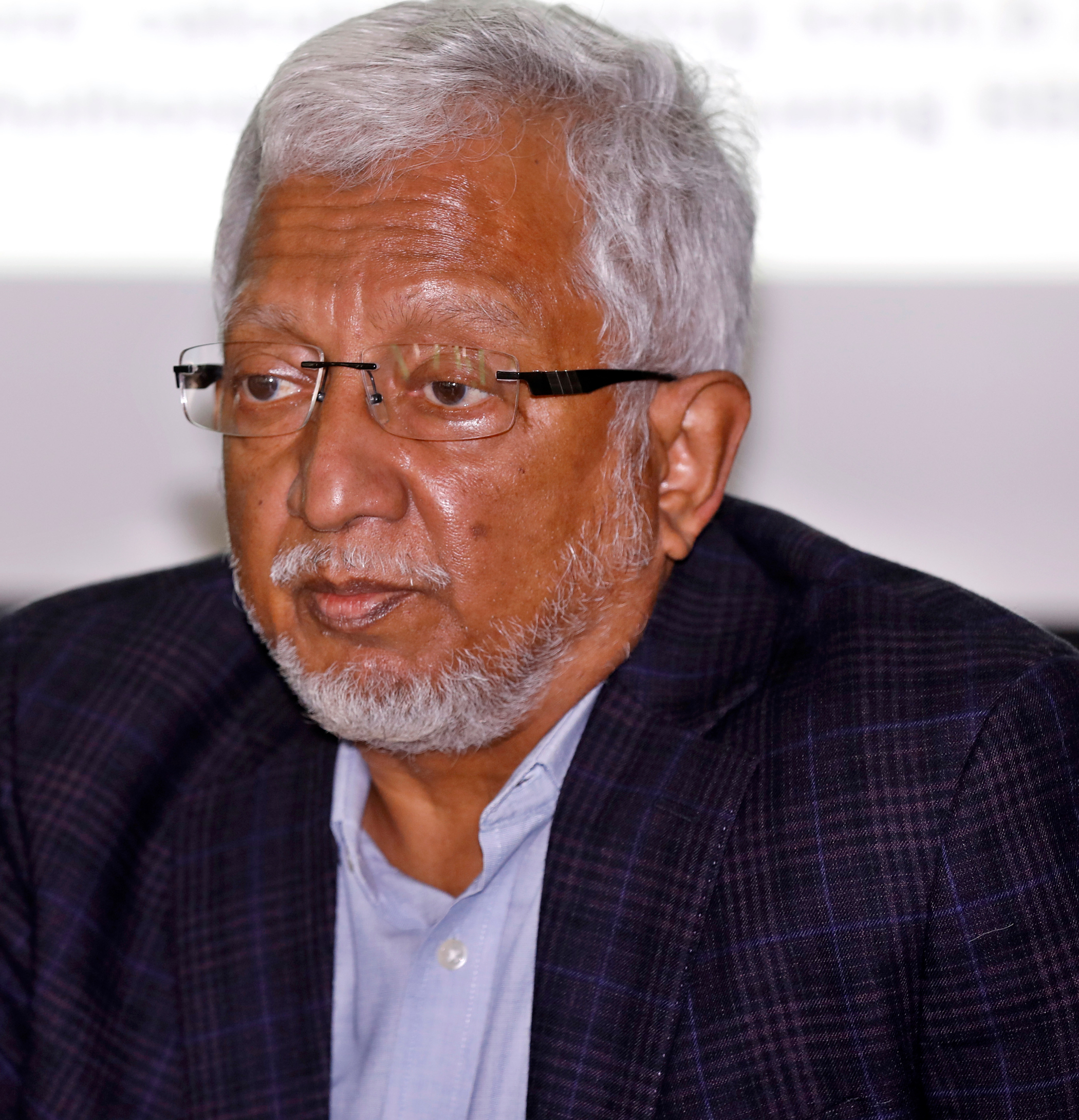 dr-ubaidur-rob.jpg