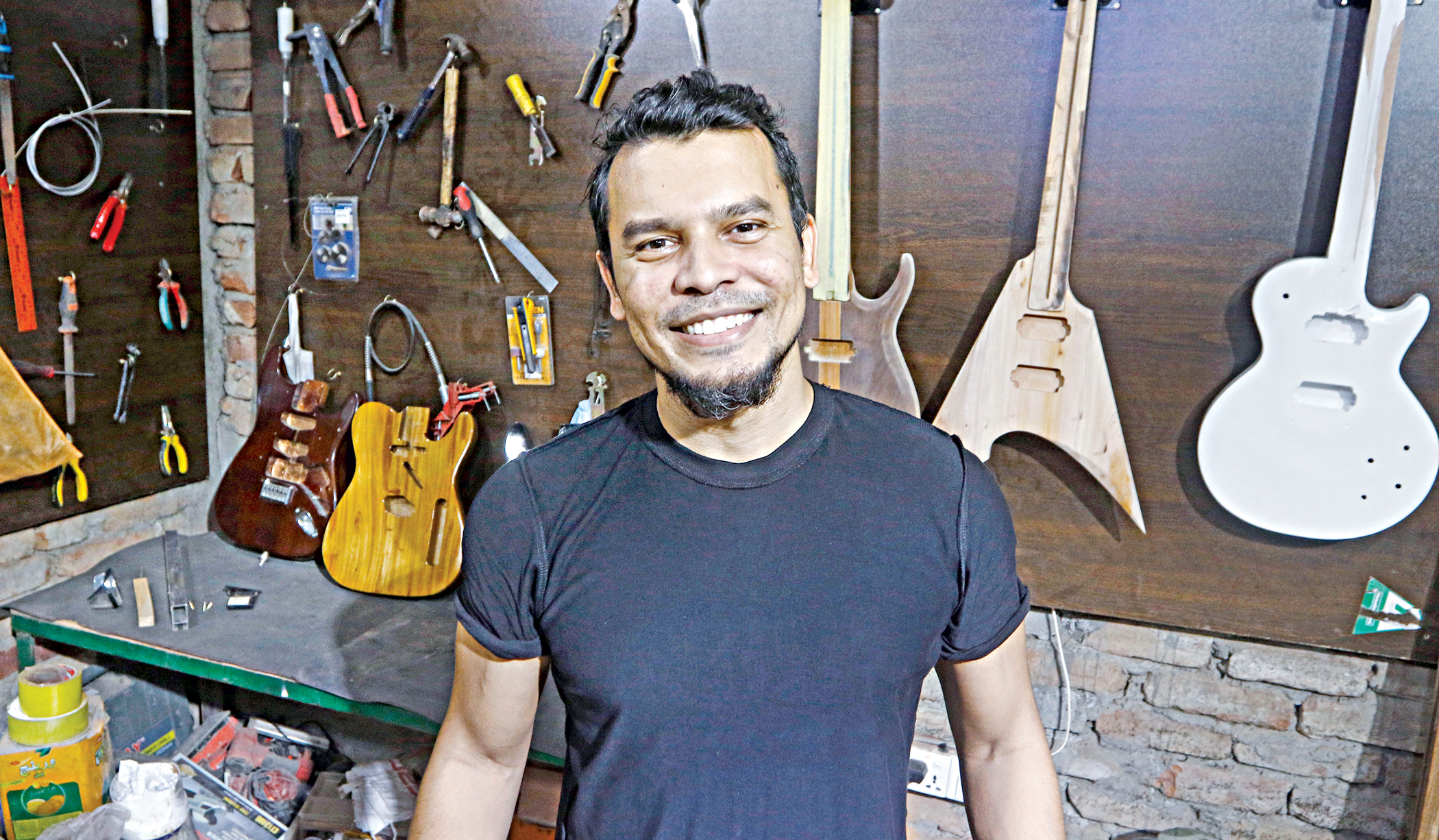 guiter5.jpg