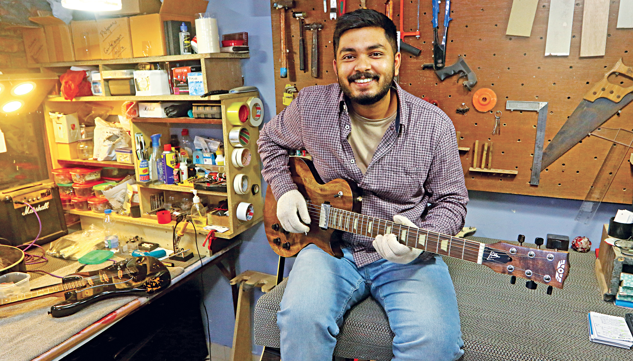 guiter7.jpg