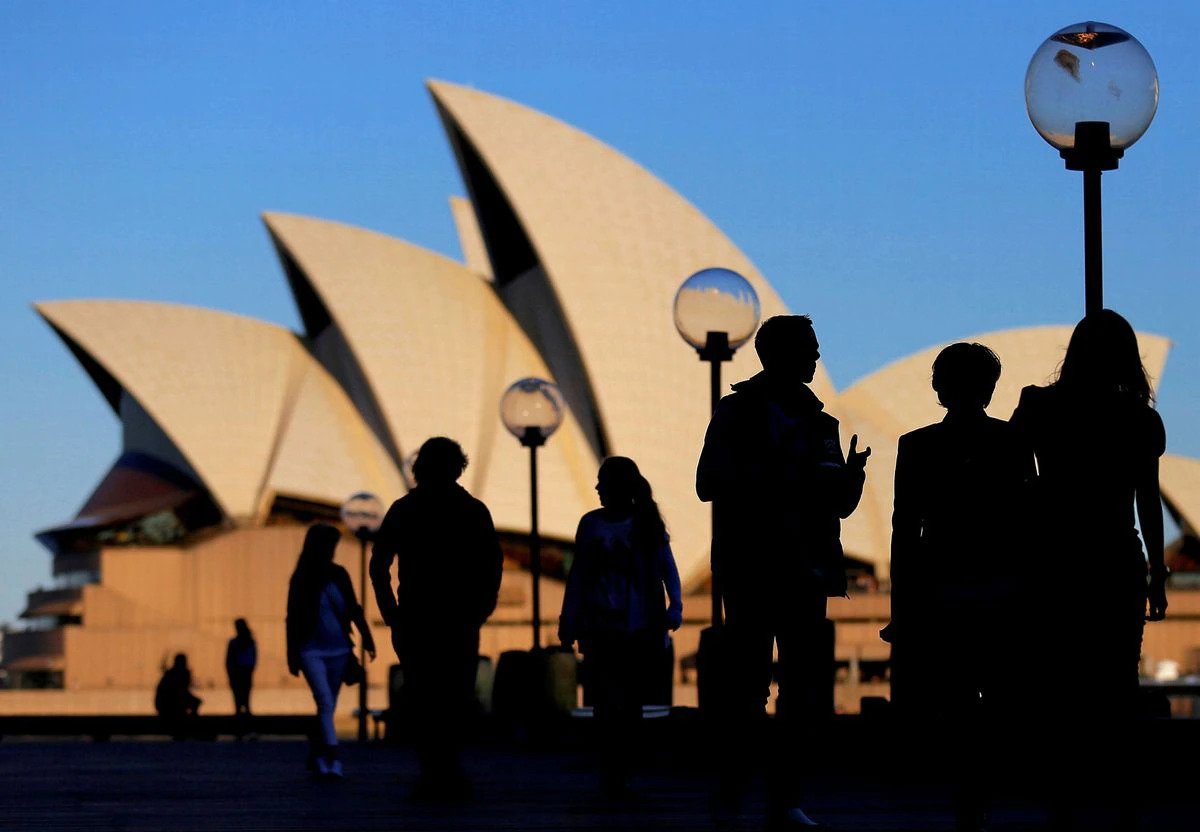 Australia to welcome int'l tourists from tomorrow