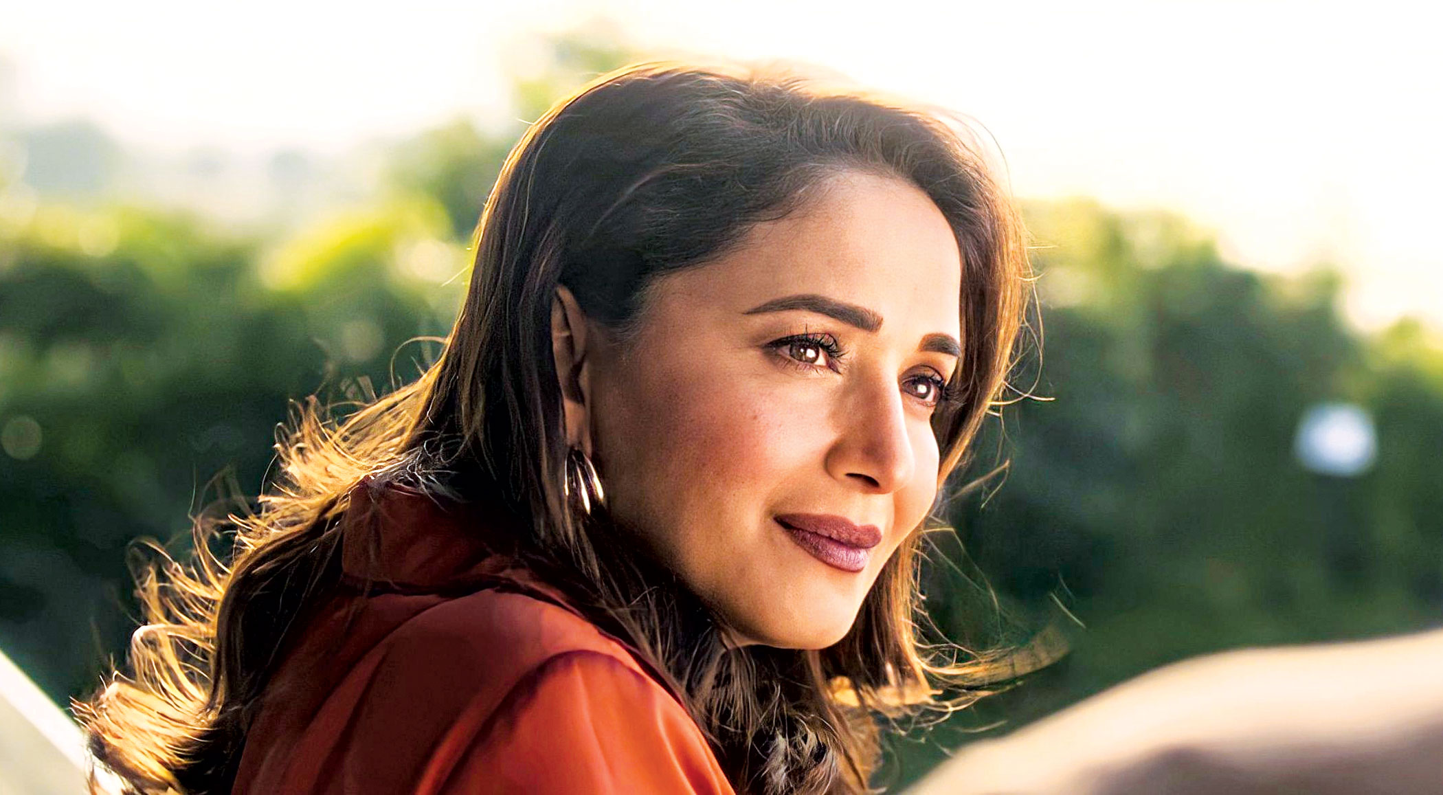 madhuri-dixit-2.jpg