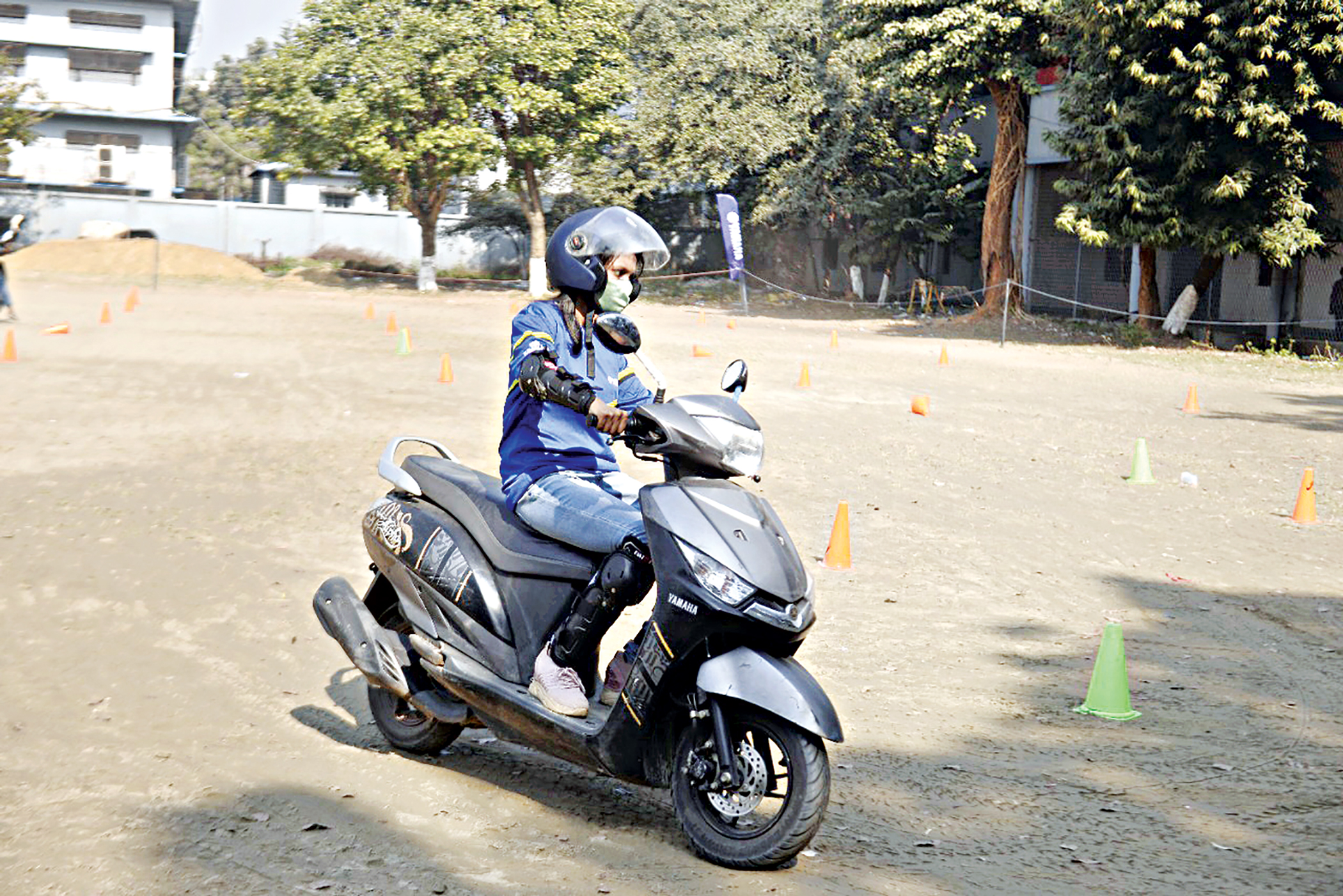 scooty1.jpg