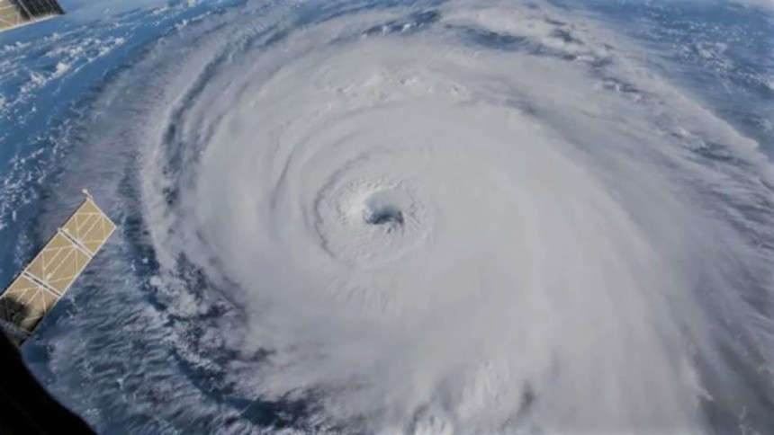 Asani weakens, moves towards Indian coast