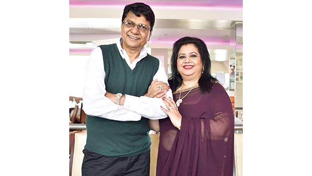 Runa Laila and Alamgir honoured with ‘Tele Cine Lifetime Achievement Award'