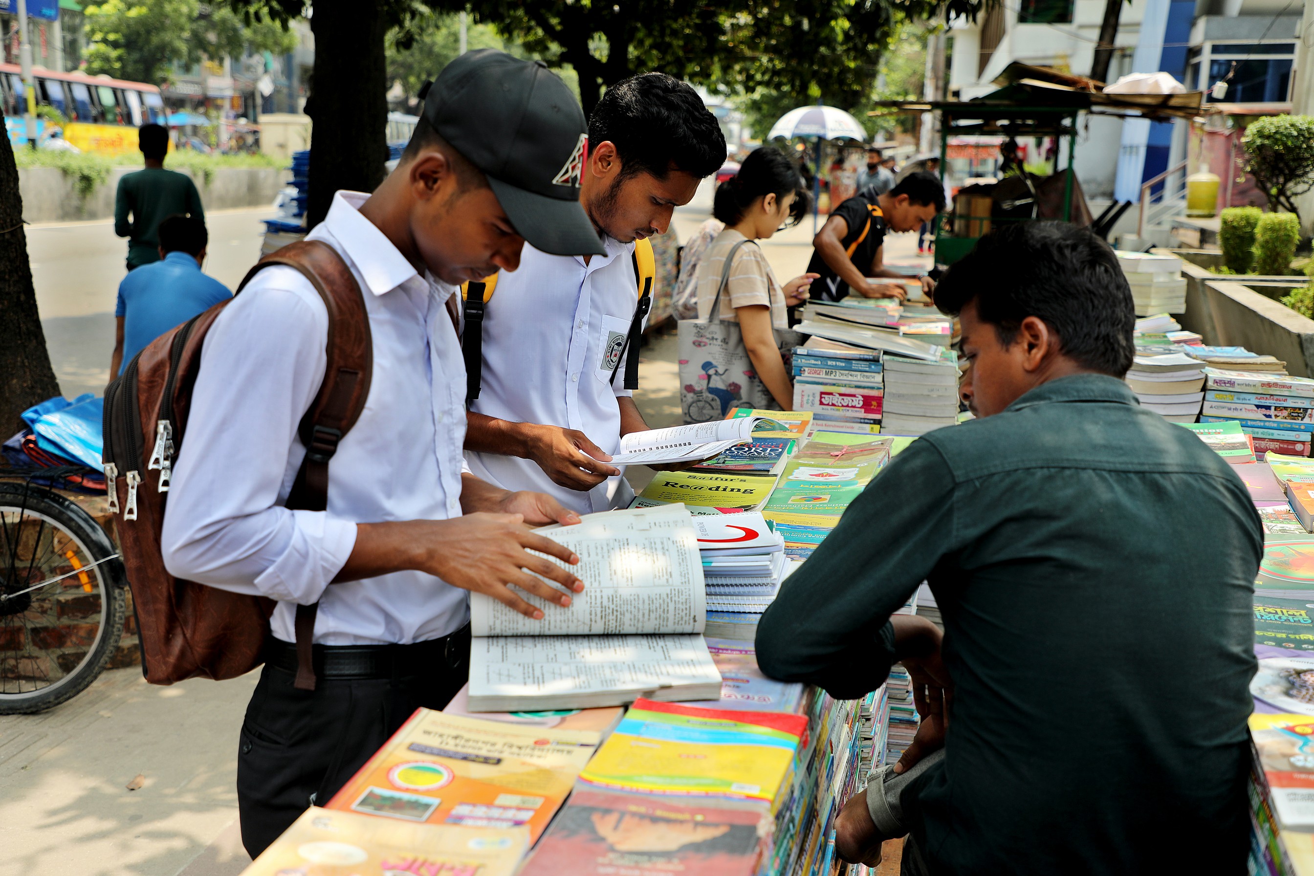 Mirpur 10 Book market 3.jpg