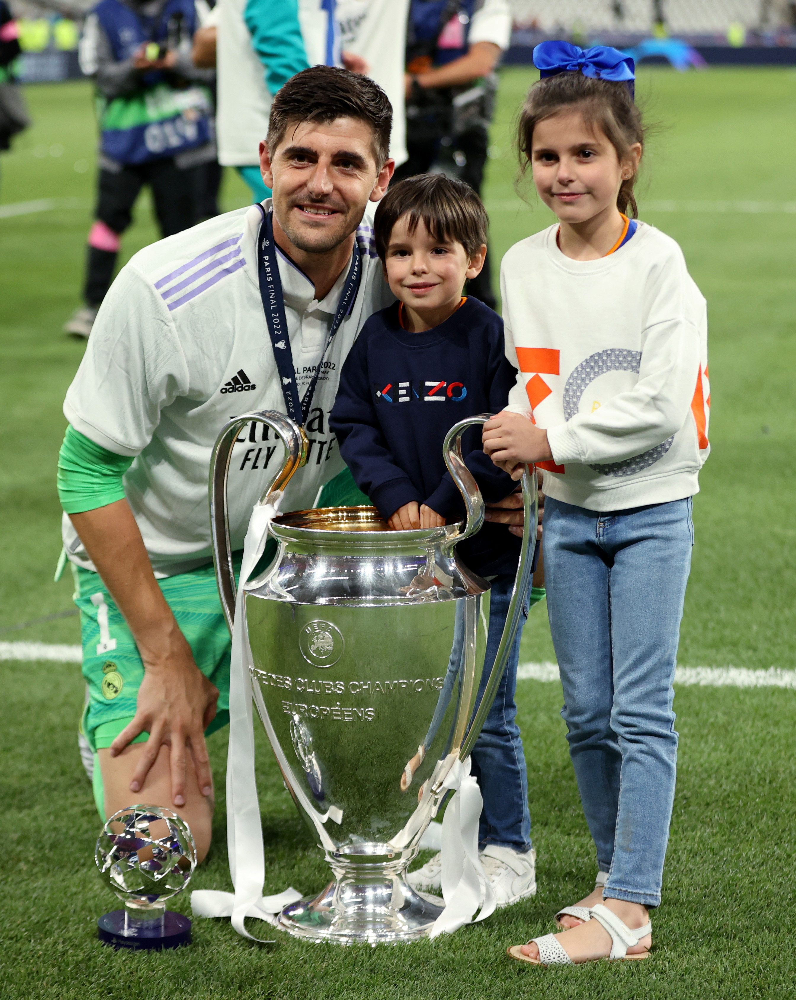 2022-05-28t222729z_86817862_up1ei5s1qdr8h_rtrmadp_3_soccer-champions-liv-mad-report.jpg