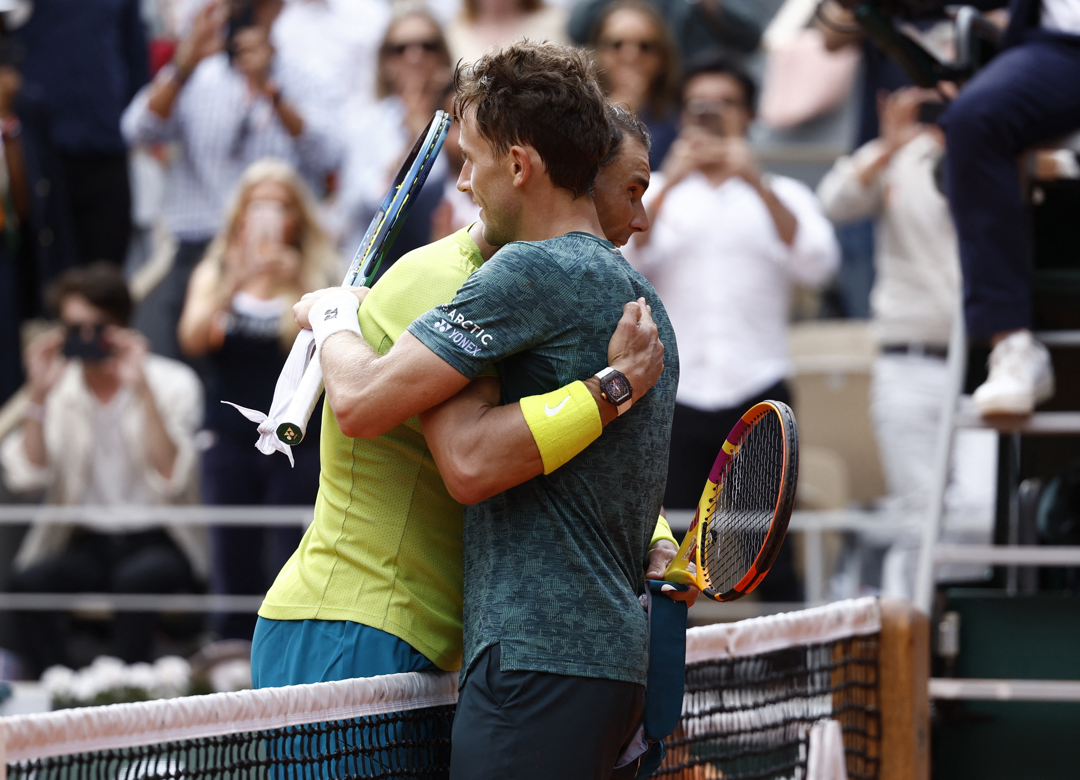 2022-06-05t154013z_1062262016_up1ei6517j0rn_rtrmadp_3_tennis-frenchopen.jpg