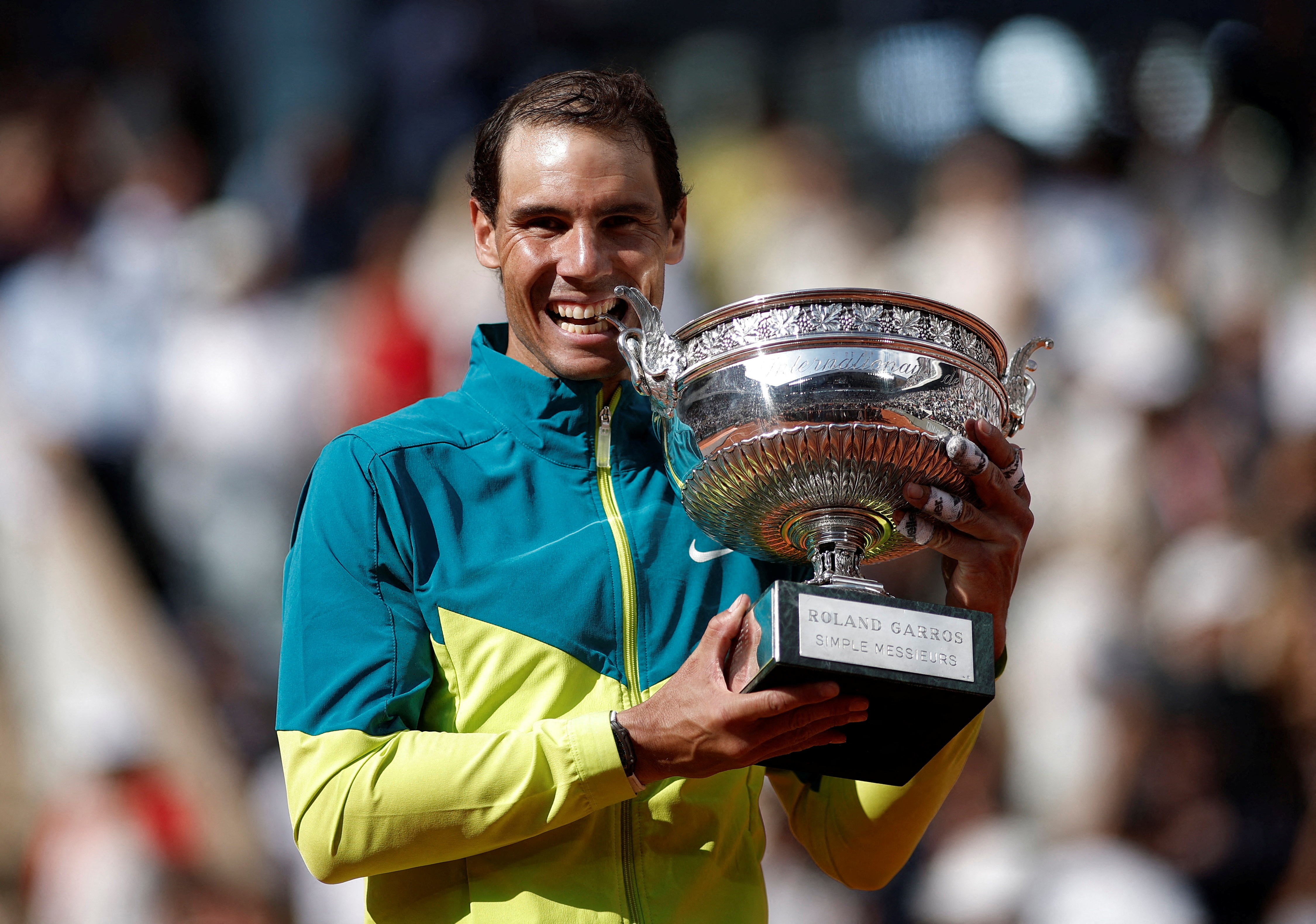 2022-06-05t162358z_1352266462_up1ei6518flth_rtrmadp_3_tennis-frenchopen.jpg