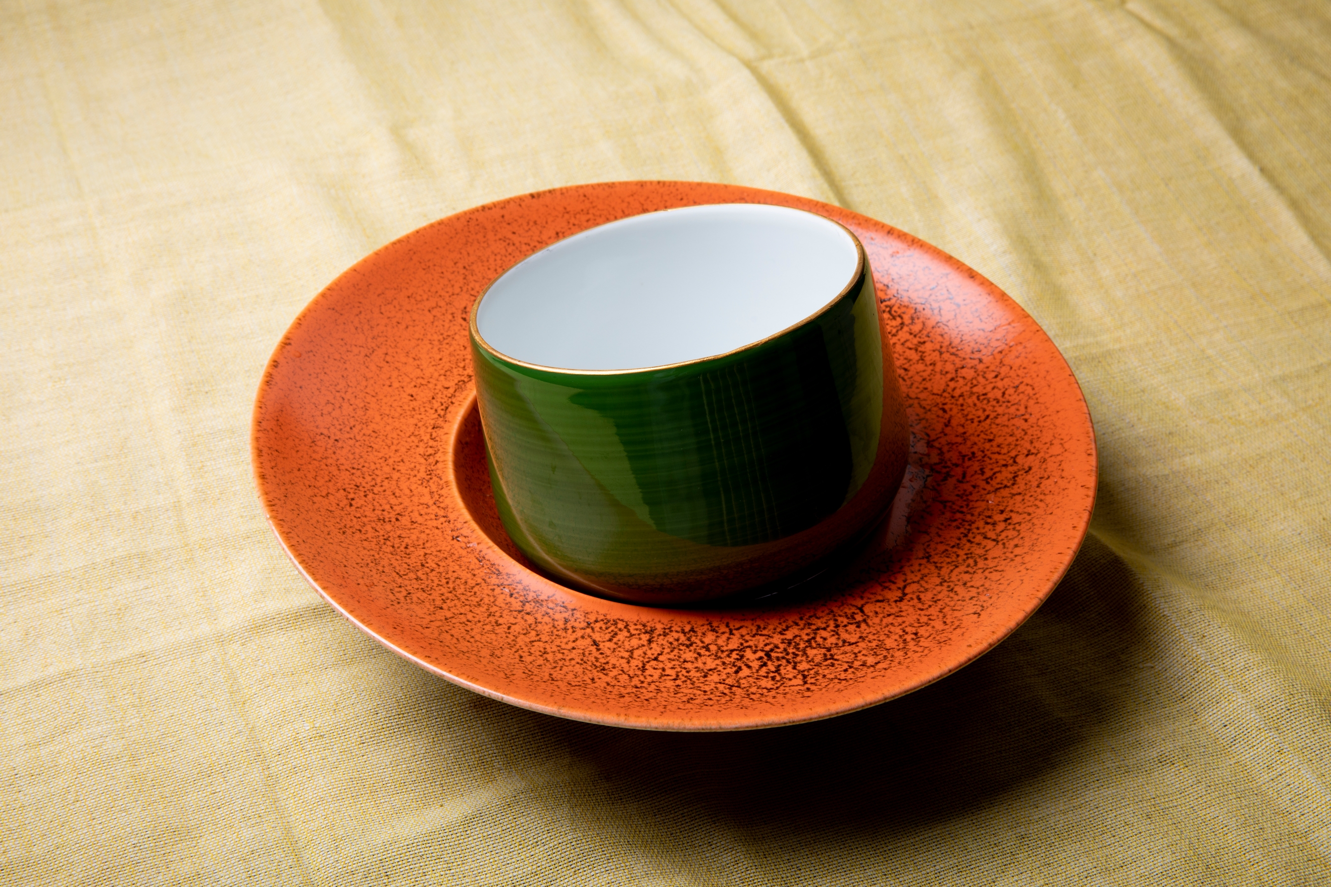 Ceramic plate and bowl