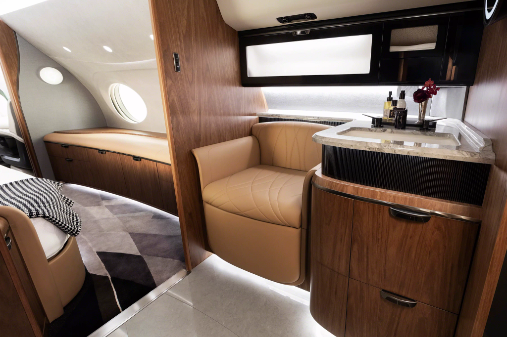 inside_g700.png