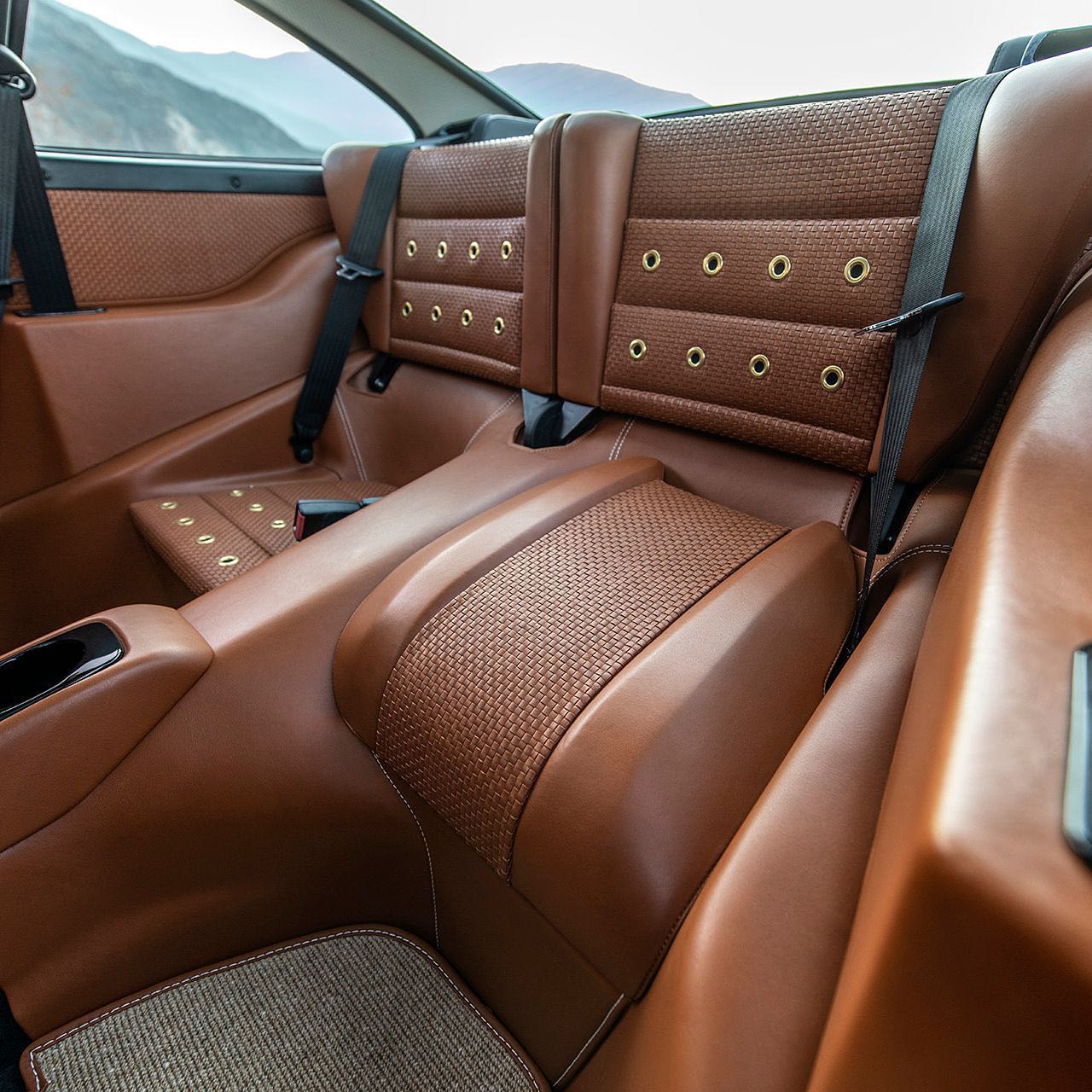 4_porsche_singer_vehicle_design.jpeg