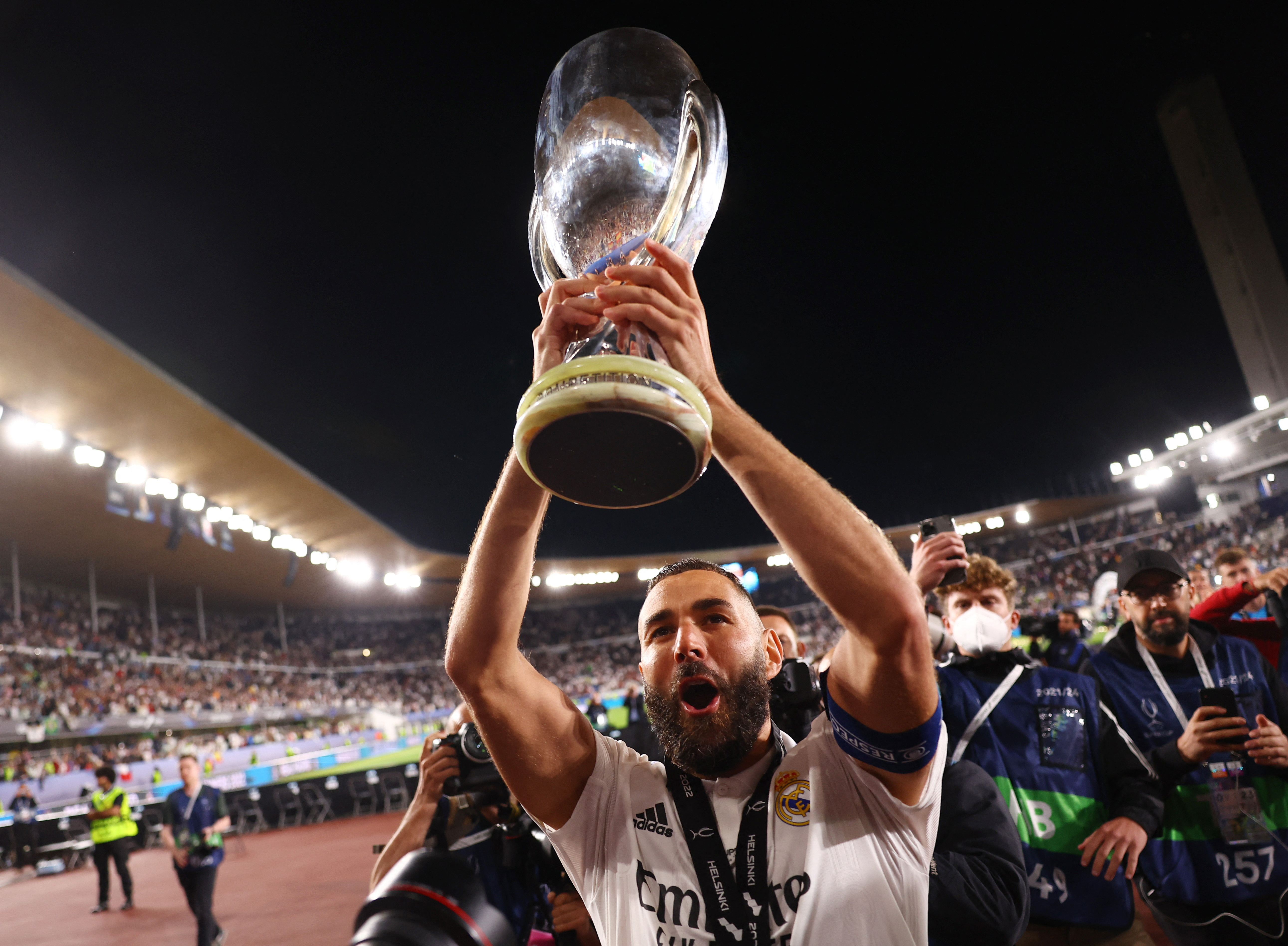 2022-08-10t212212z_1039525494_up1ei8a1ncz74_rtrmadp_3_soccer-super-mad-sge-report.jpg