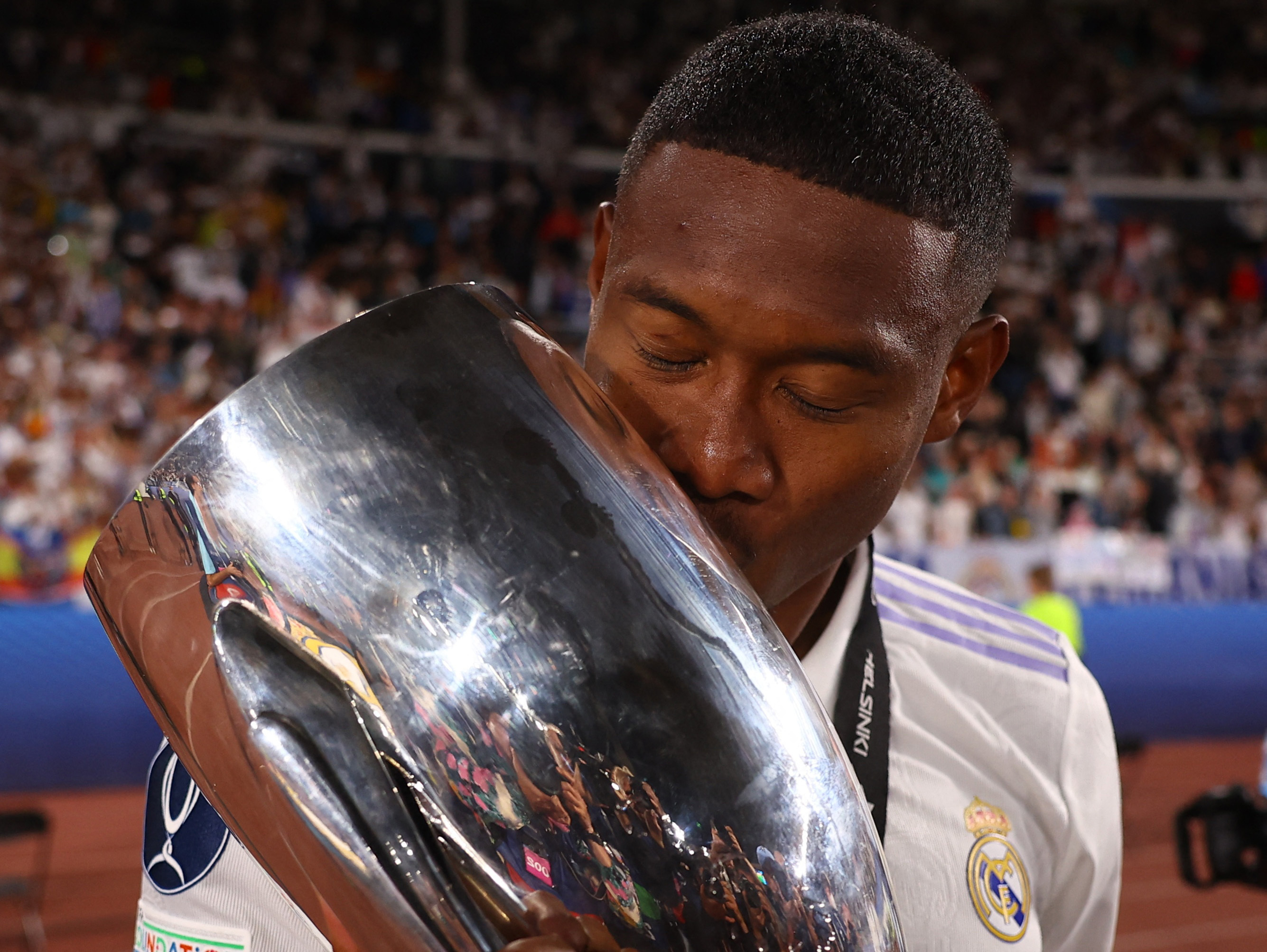 2022-08-10t212848z_460060766_up1ei8a1nny7b_rtrmadp_3_soccer-super-mad-sge-report.jpg