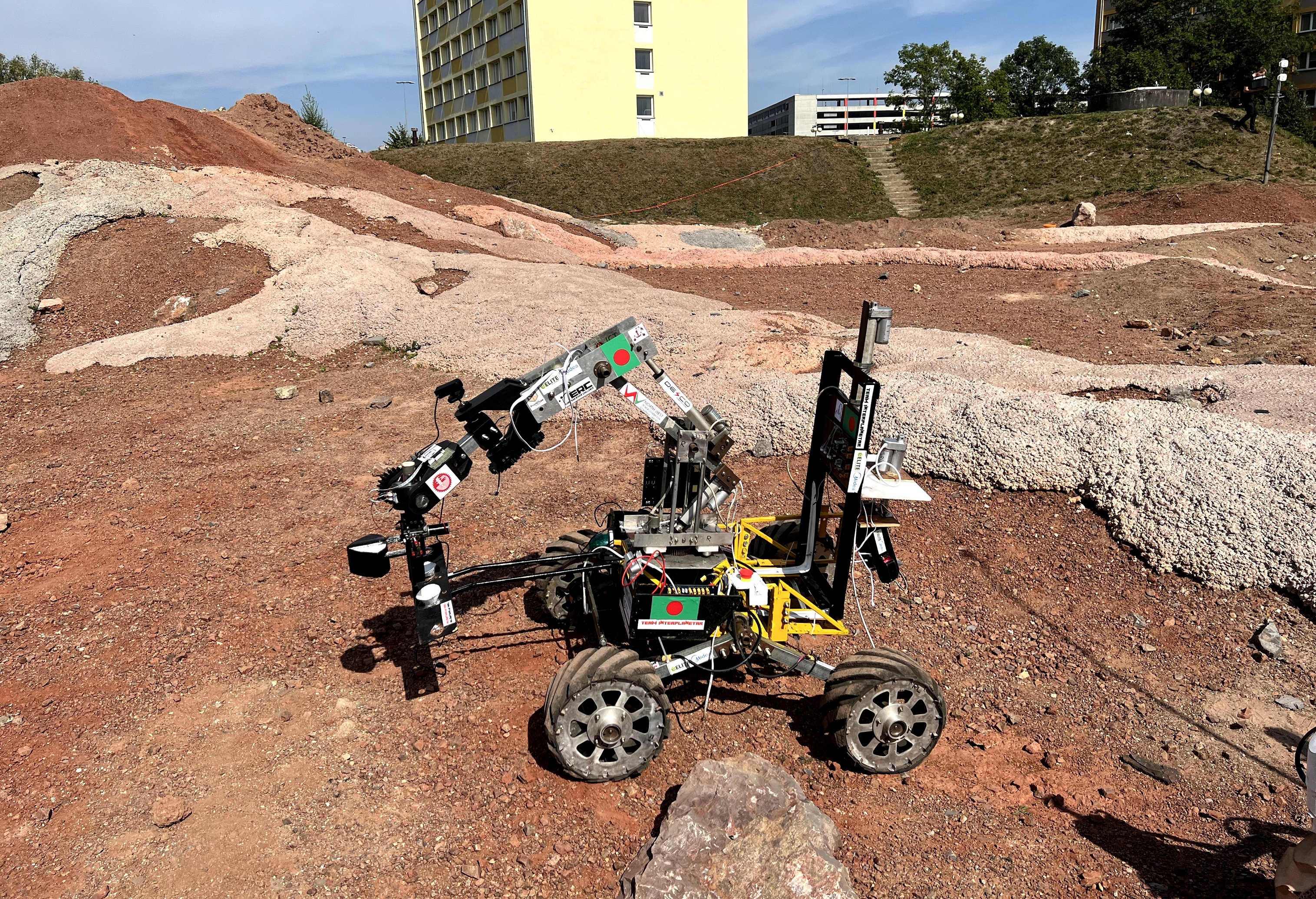 rover1.heic_2.jpg
