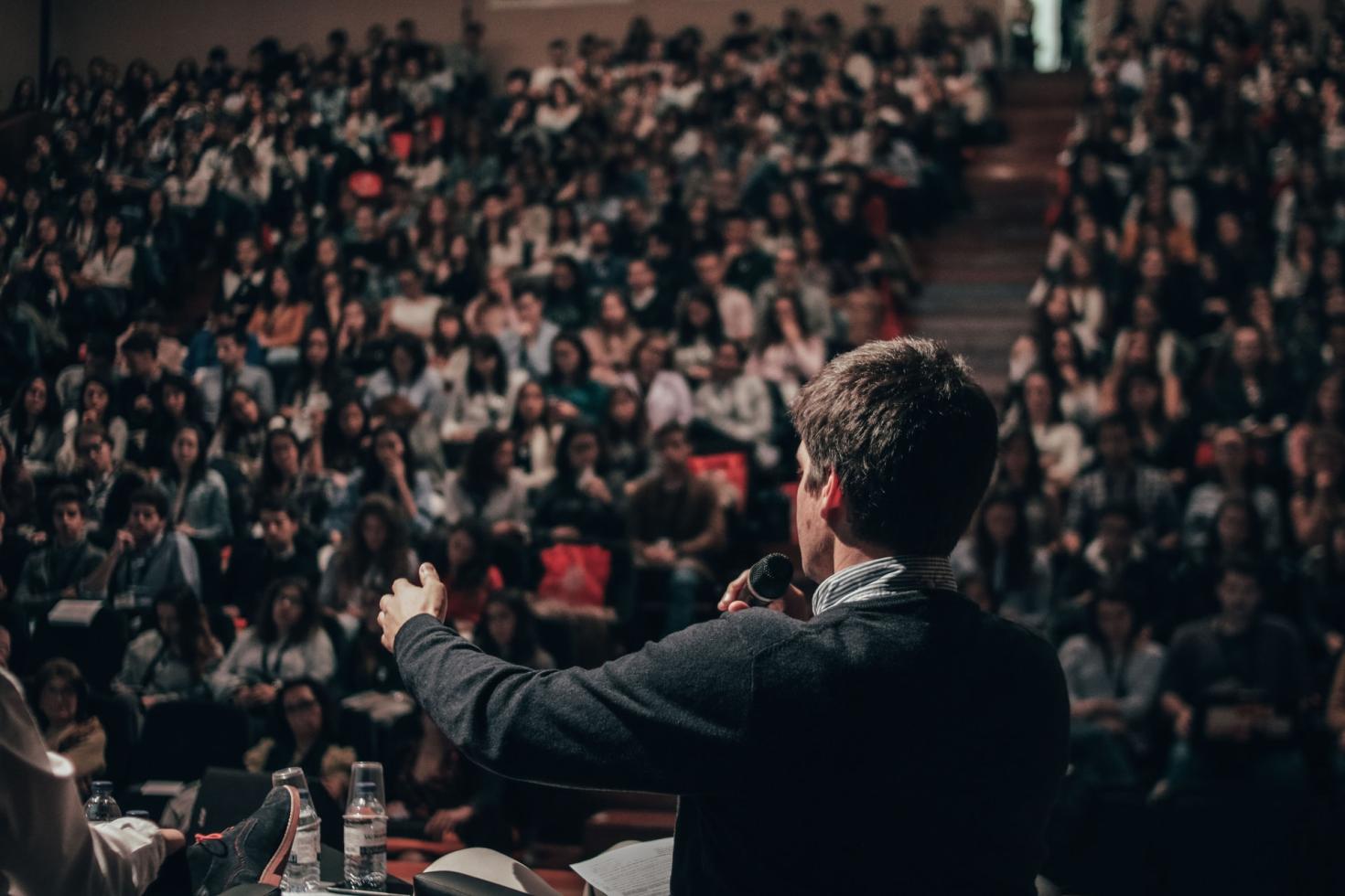 ed_1_-_feature_-_university_professors_-_unsplash.jpg
