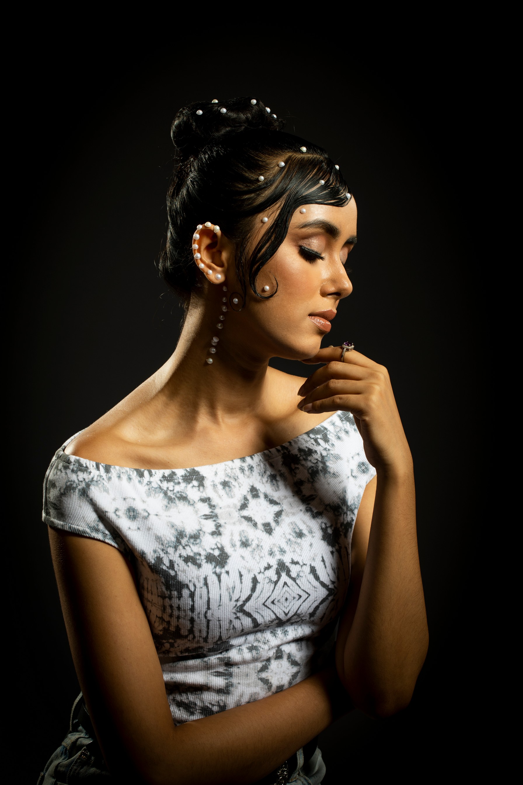 Pearls in your hair 2