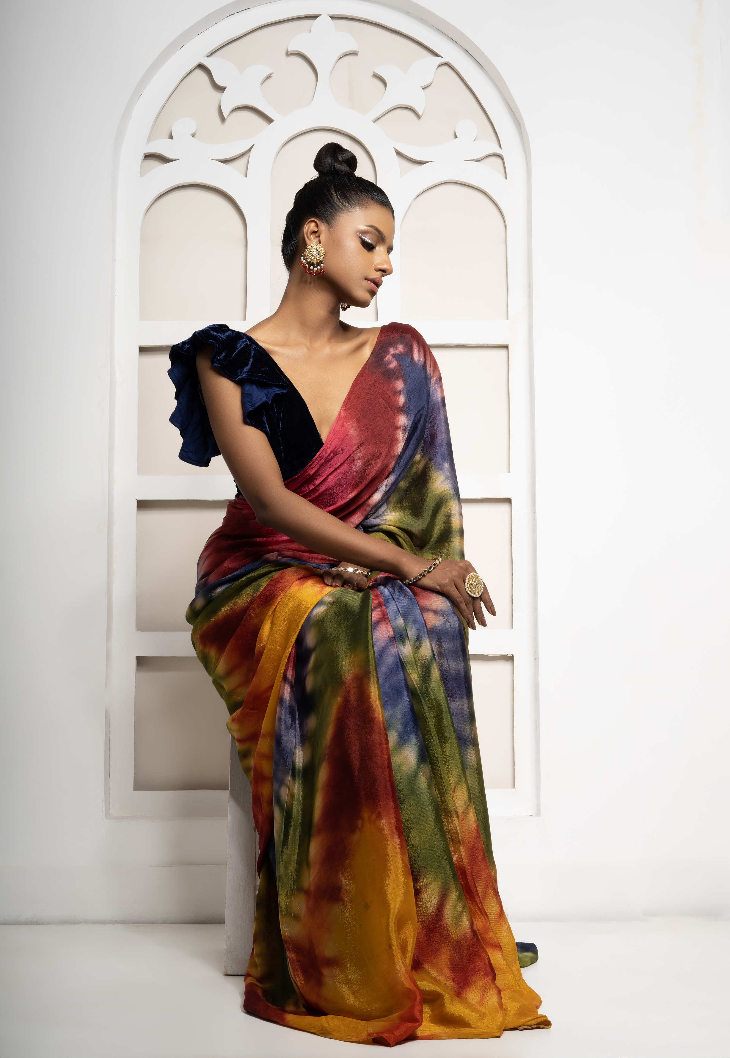 Breaking down the backless style 1