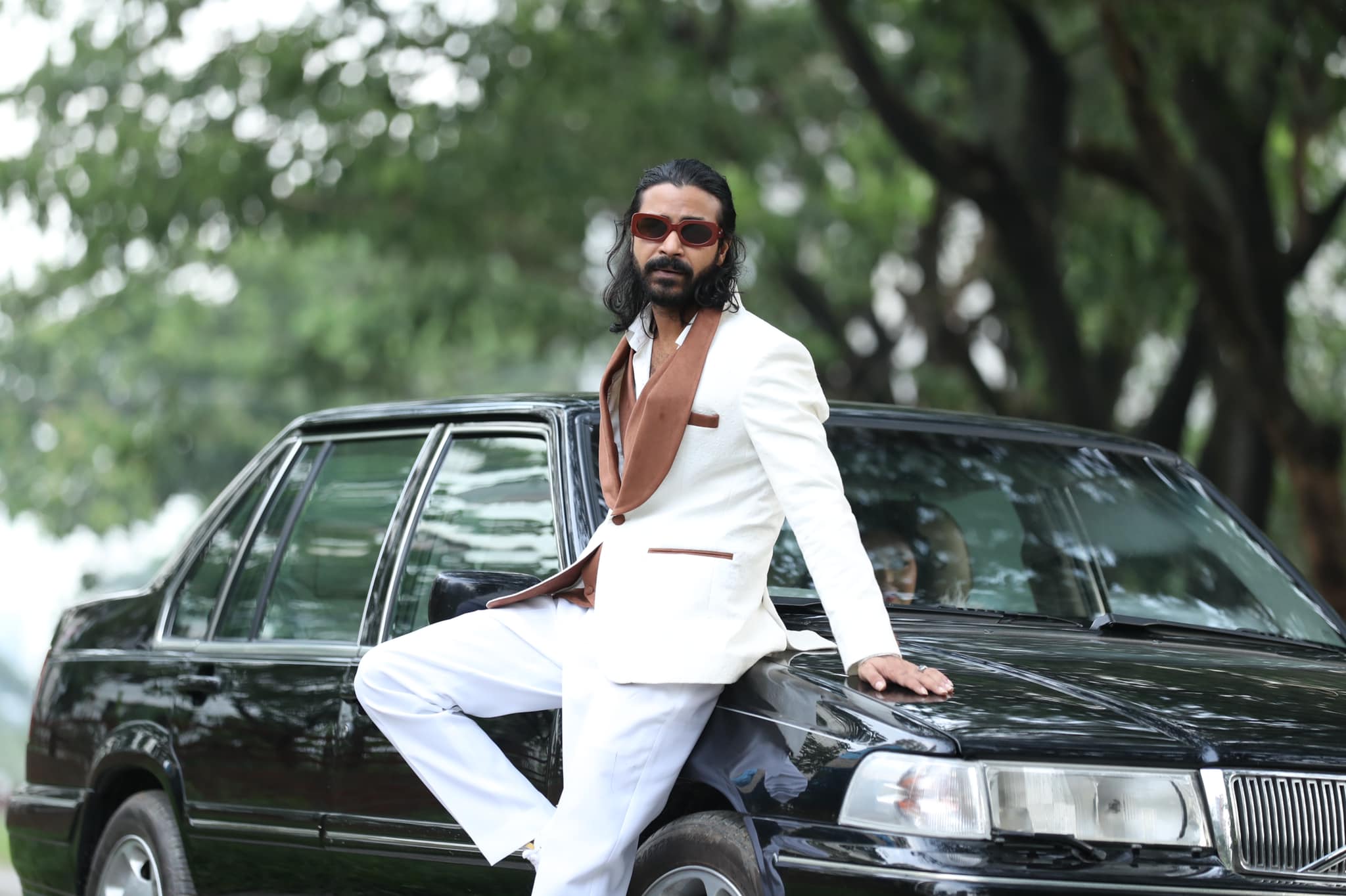 raj2.jpg