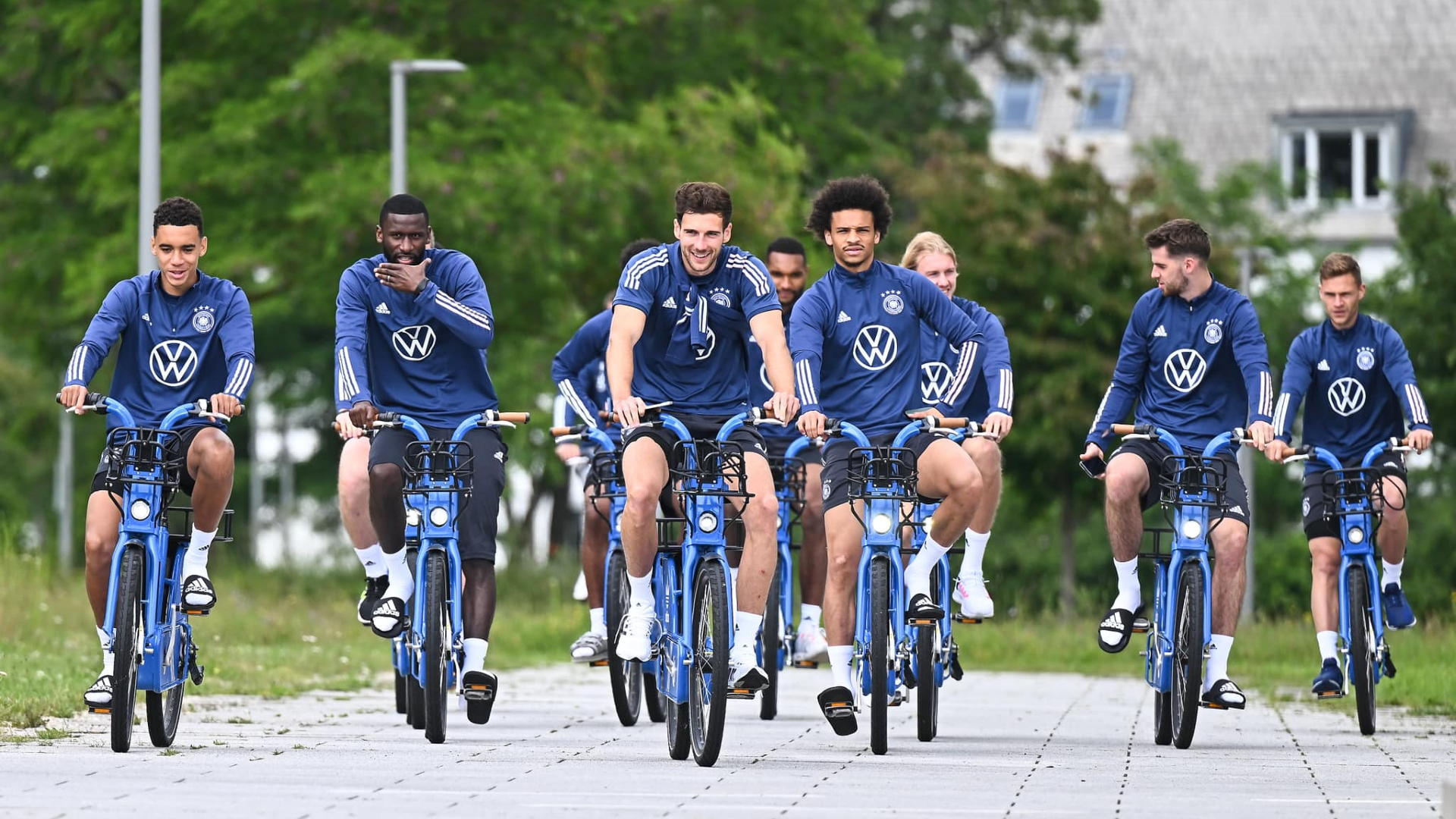 germany_cycling.jpg