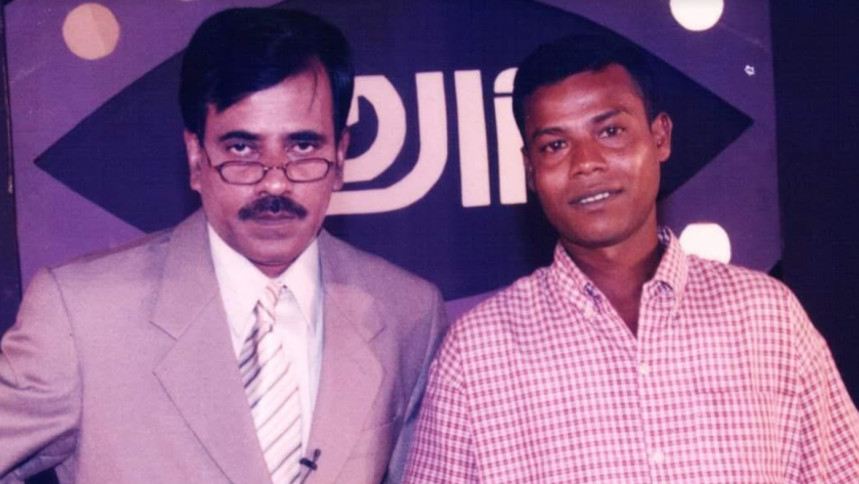 I fought alone for him since 2003: Hanif Sanket on Akbar’s demise 