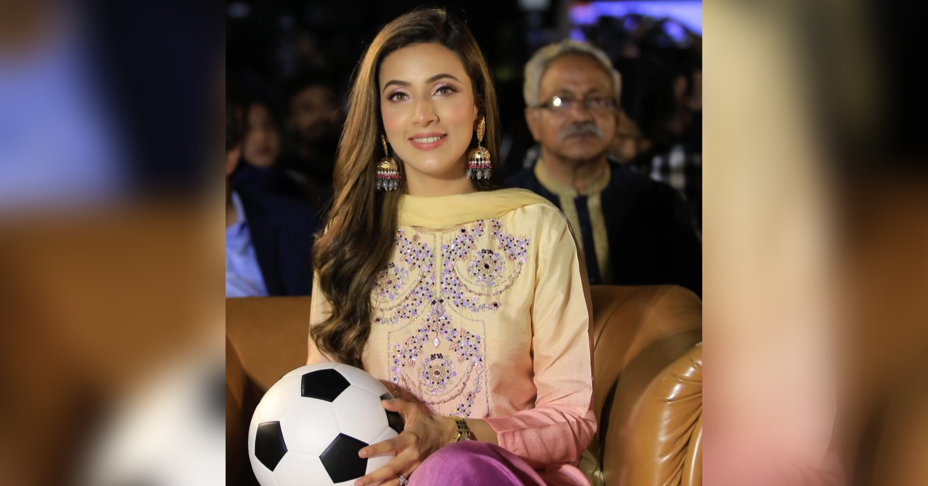 My mother and I support Brazil: Mim 