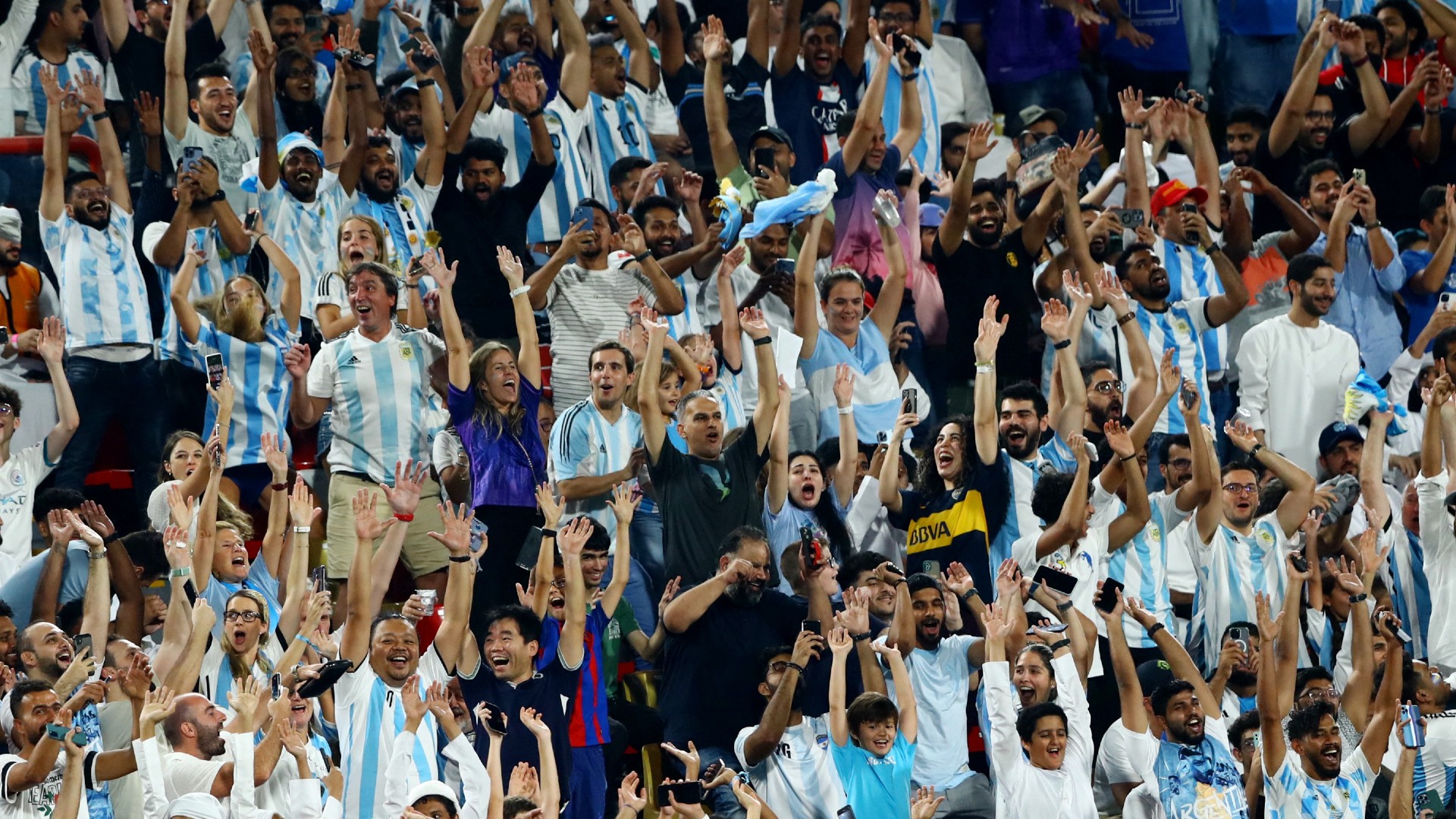 argentina_fans.jpg