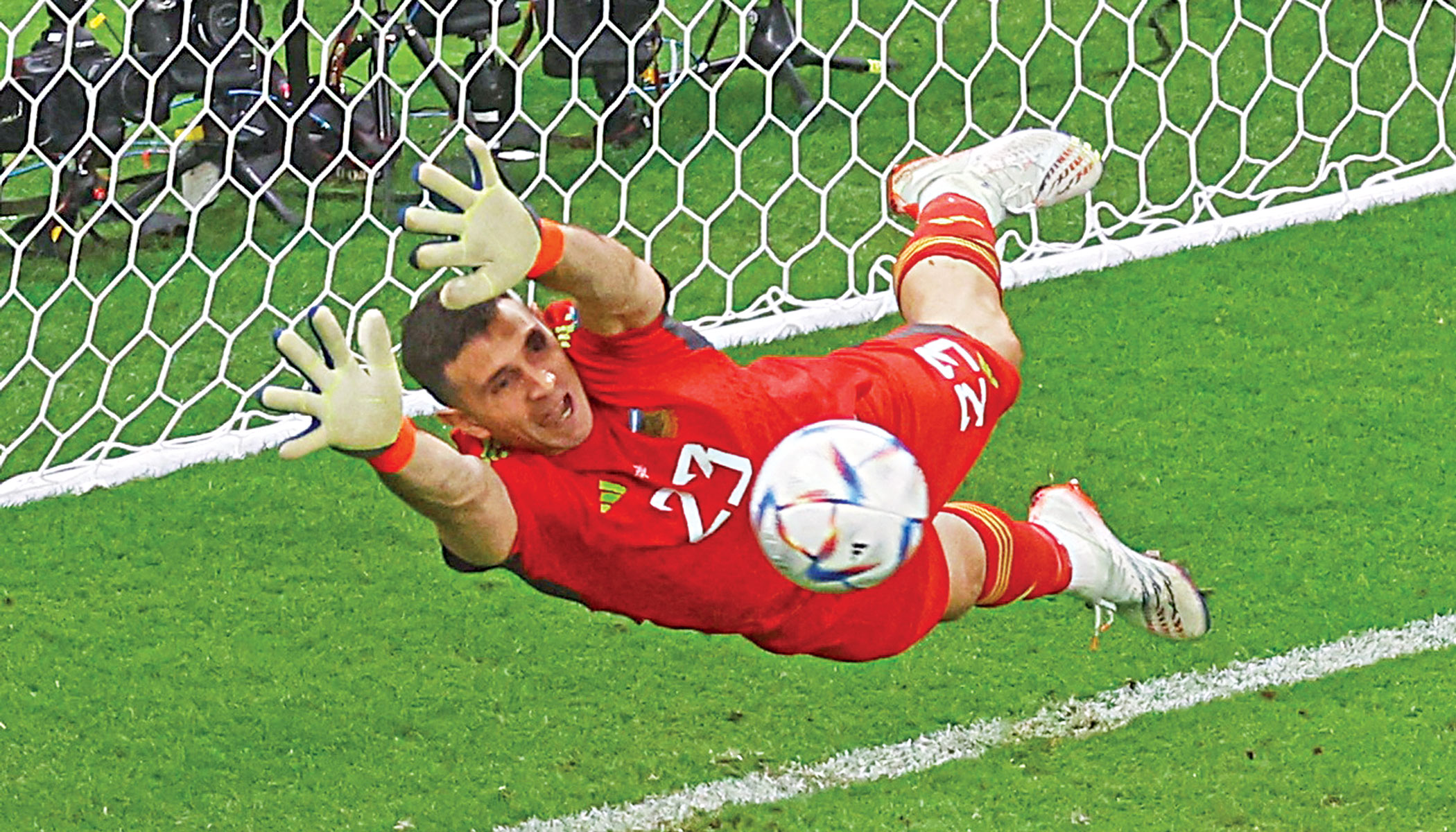 emiliano-martinez.jpg