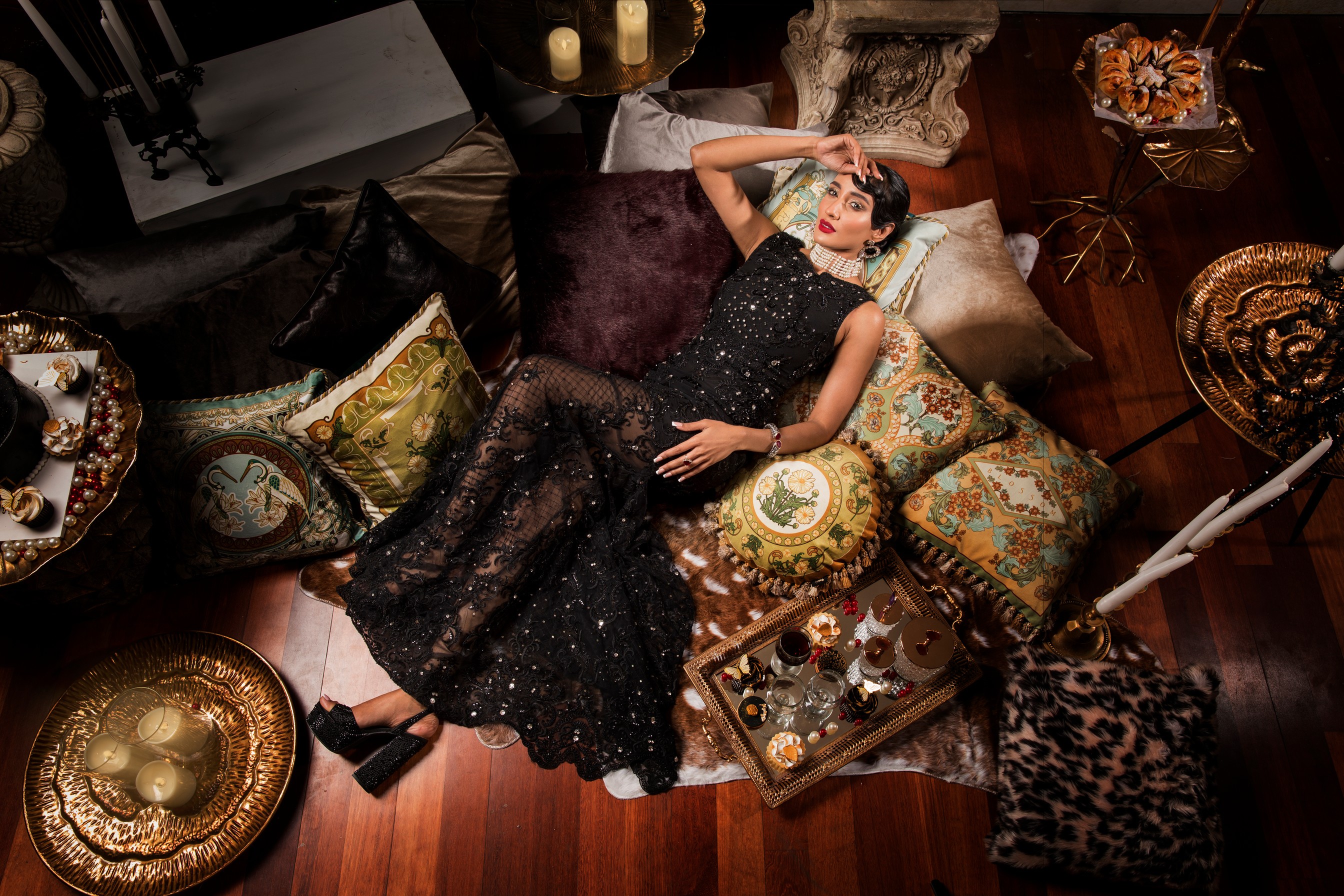 opening Welcoming the new year in the Gatsby style