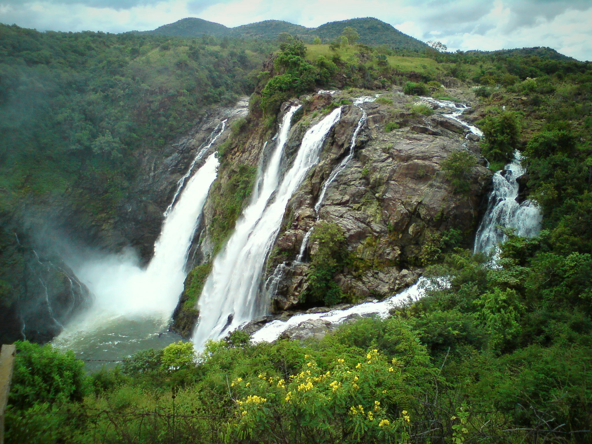 Shivanasamudra Falls, India Top 7 waterfalls to visit in Asia