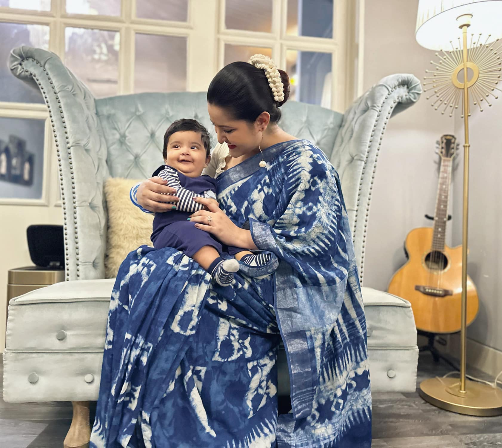 pori moni with her son