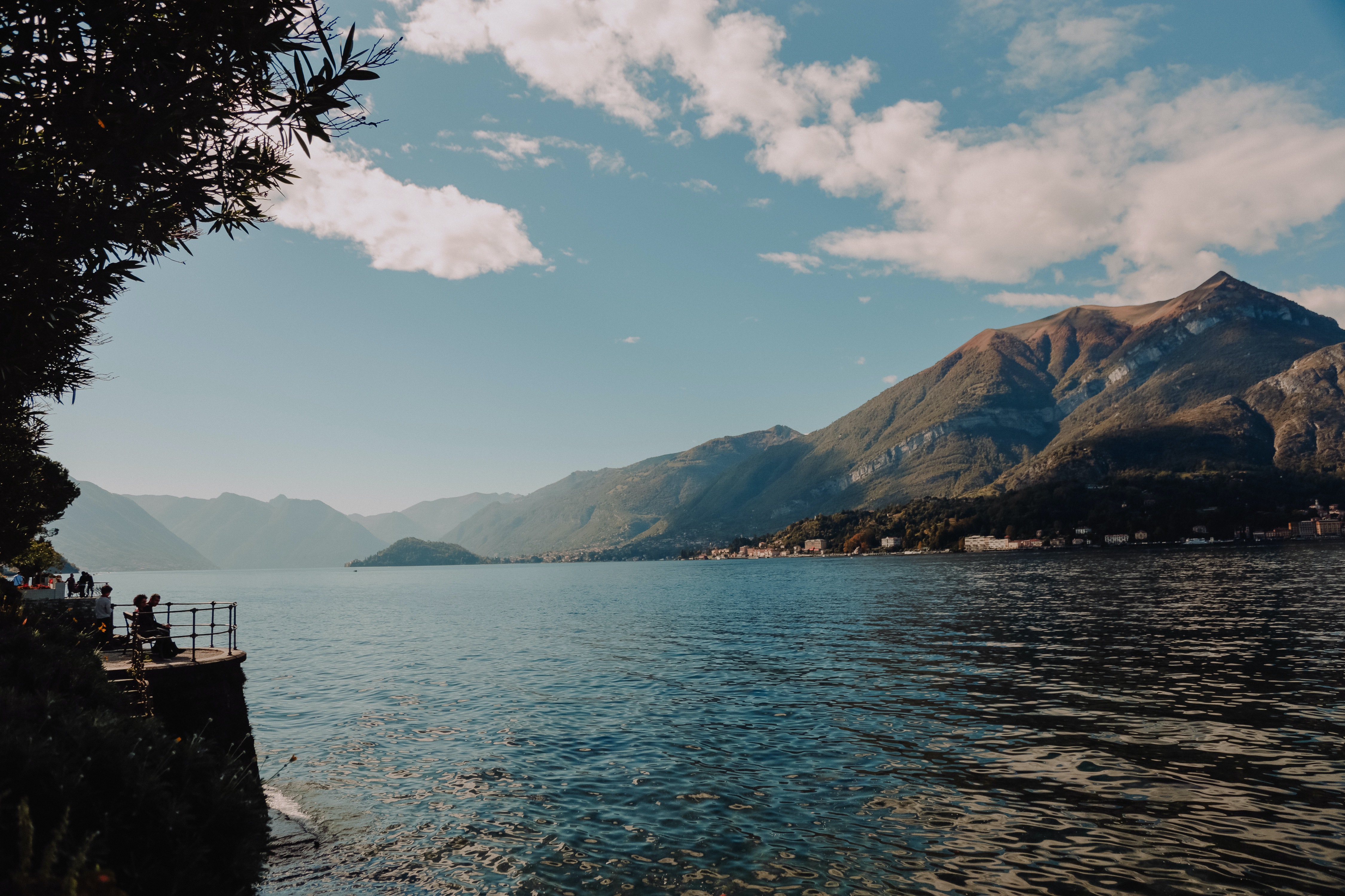 Lake Como, Italy 7 most beautiful lakes in the world