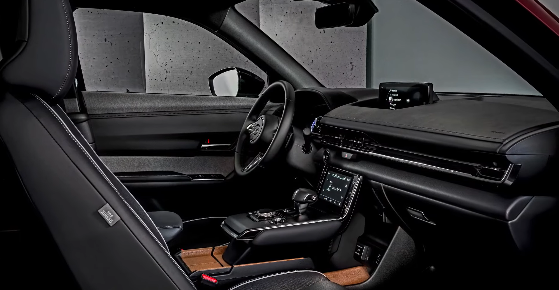 mazda_mx-30_r-ev_interior.png