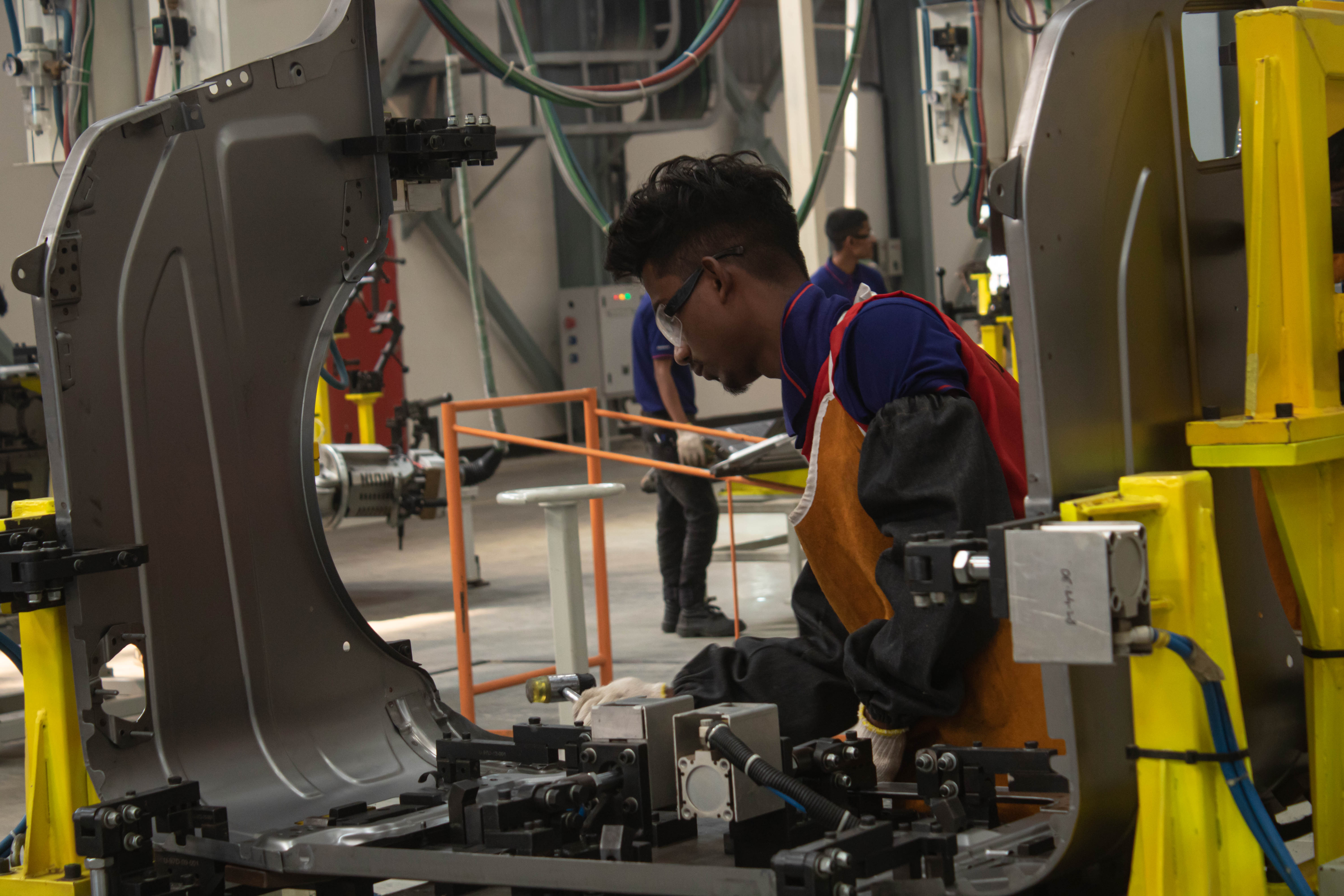 Runner factory CNG factory