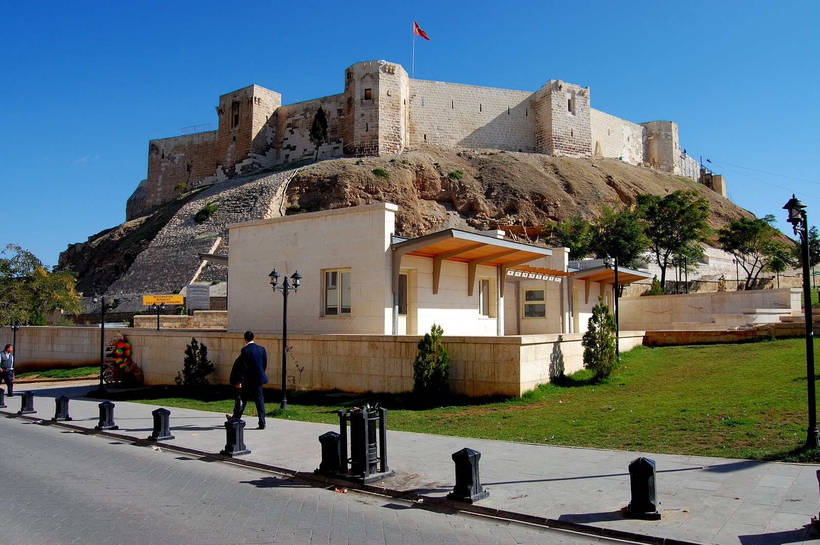 gaziantep castle Significance of the damaged historical sites in Syria and Turkey 