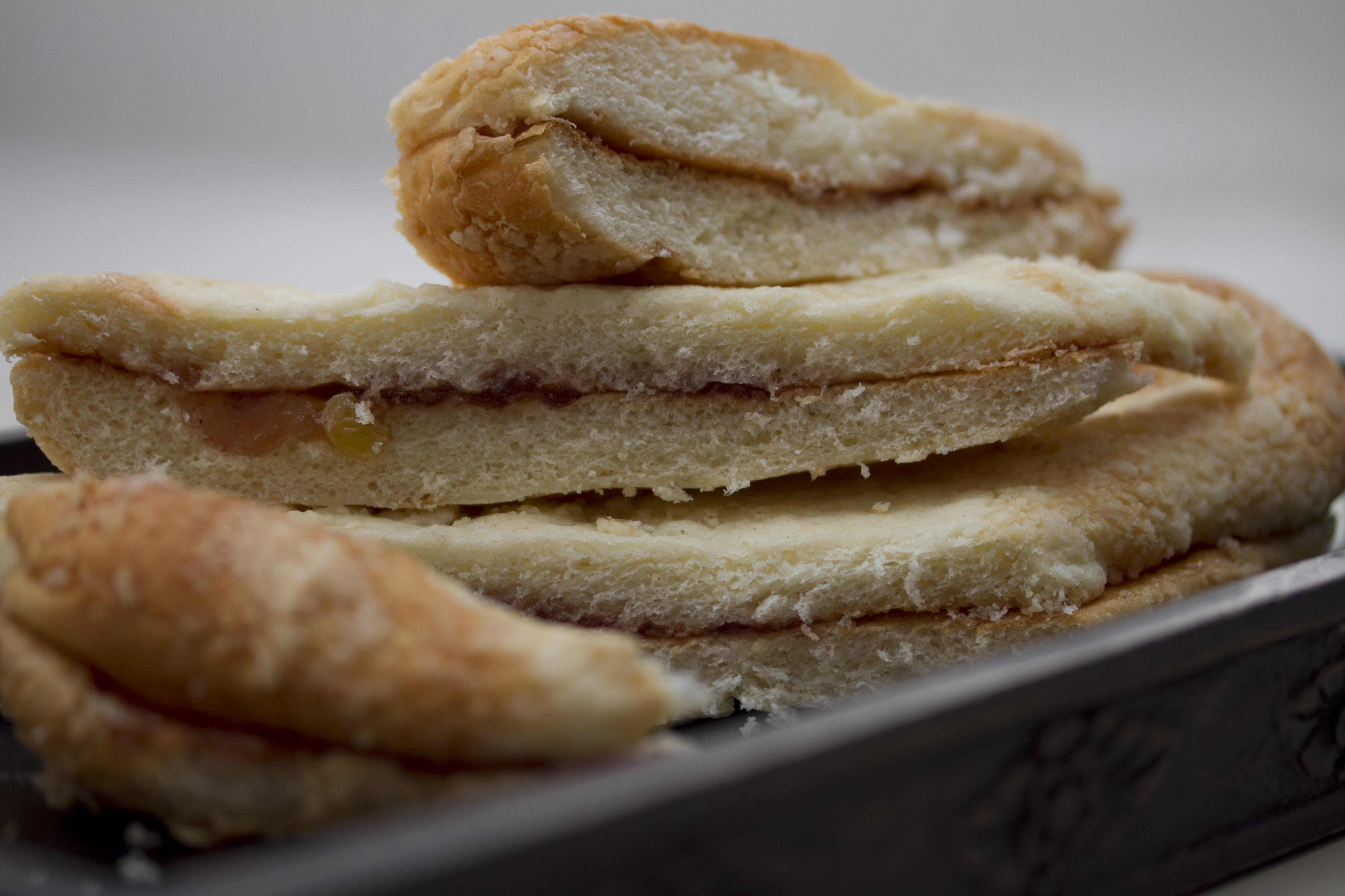 Top 5 places to buy bread for Shab-e-Barat