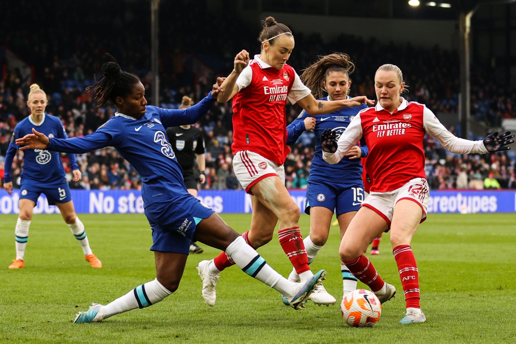 womens_football2.jpg