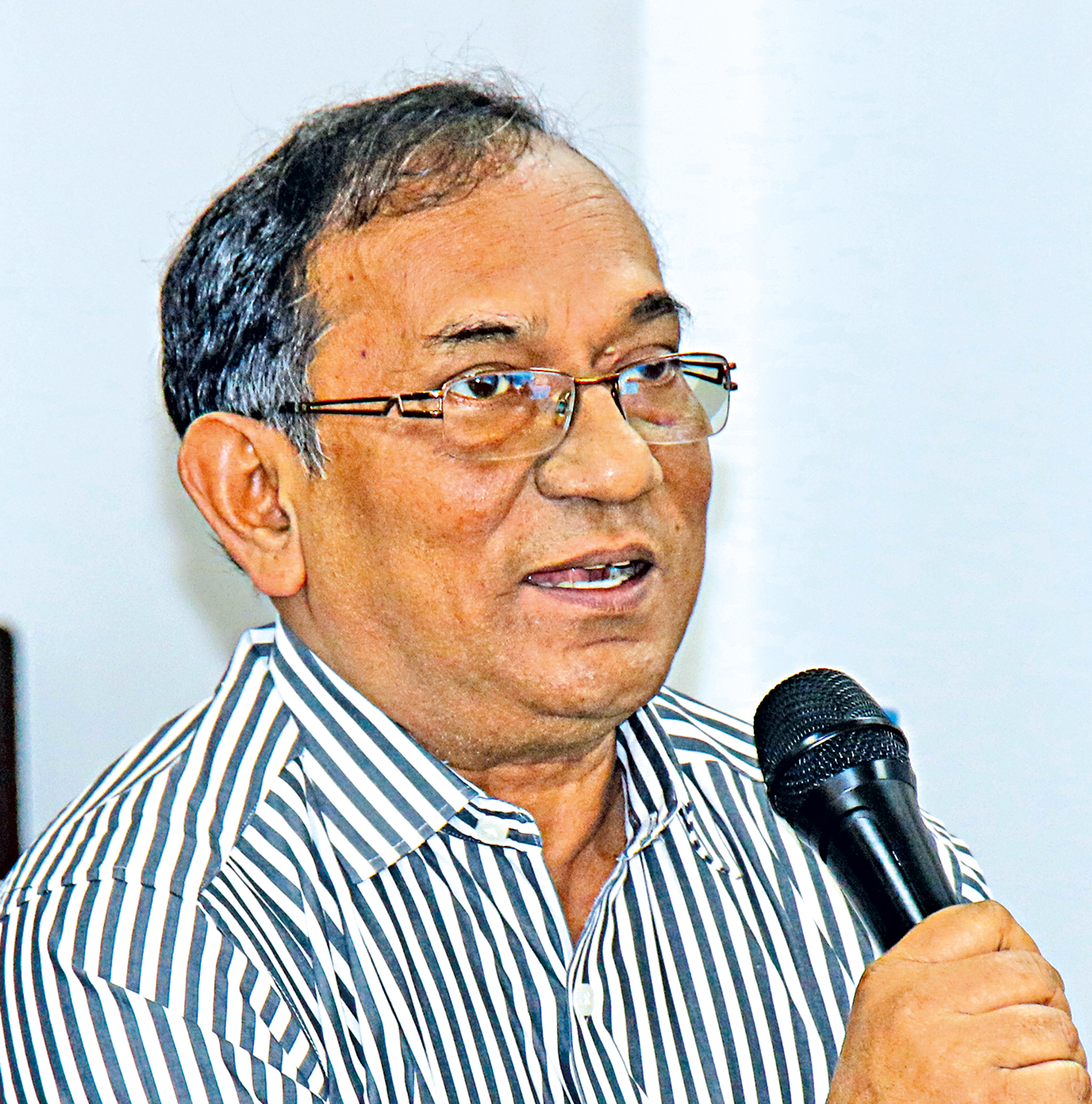 dr-harisul-haq.jpg