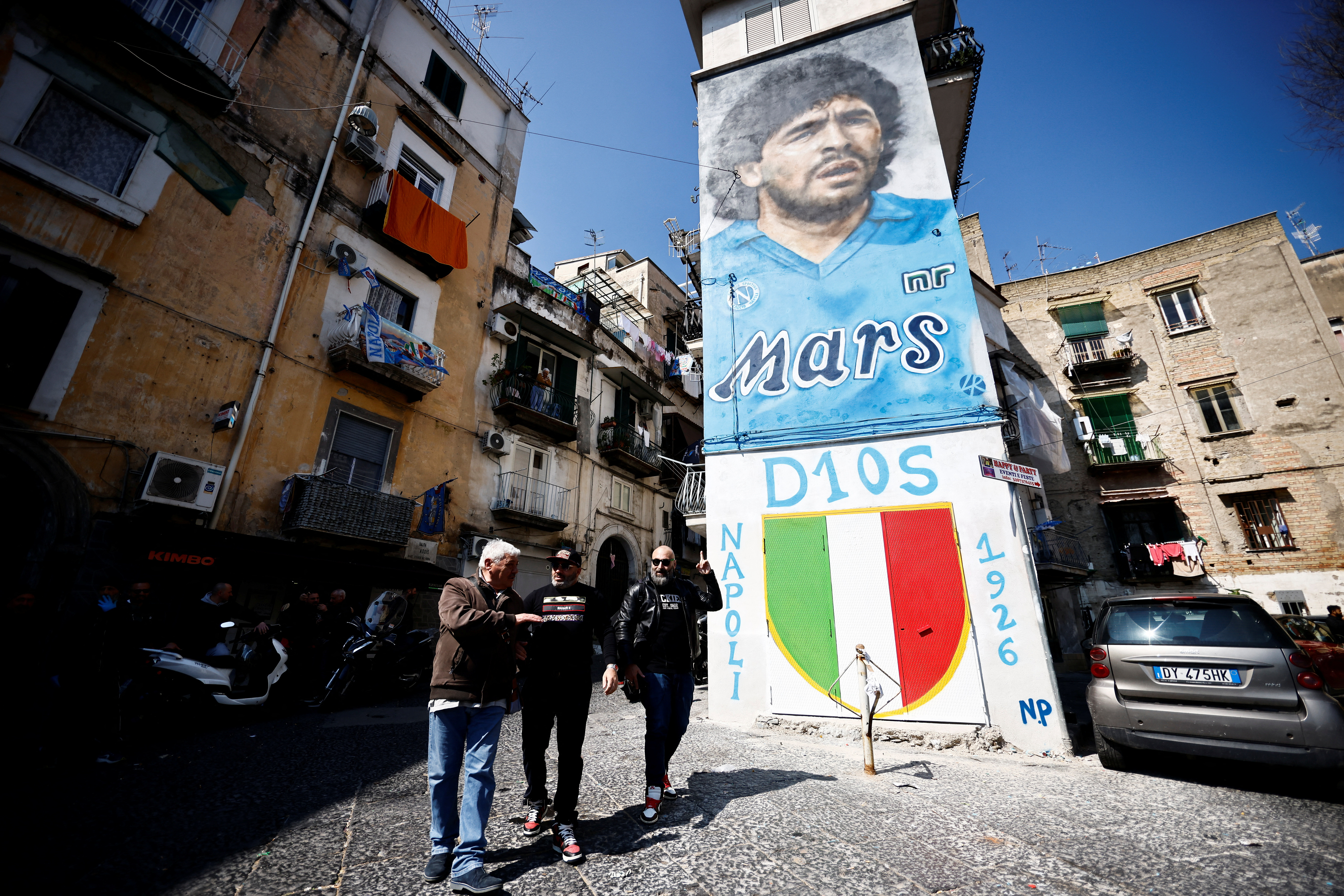2023-03-27t093130z_1043219164_rc2nzz9ydf2n_rtrmadp_3_soccer-italy-napoli-preparations.jpg