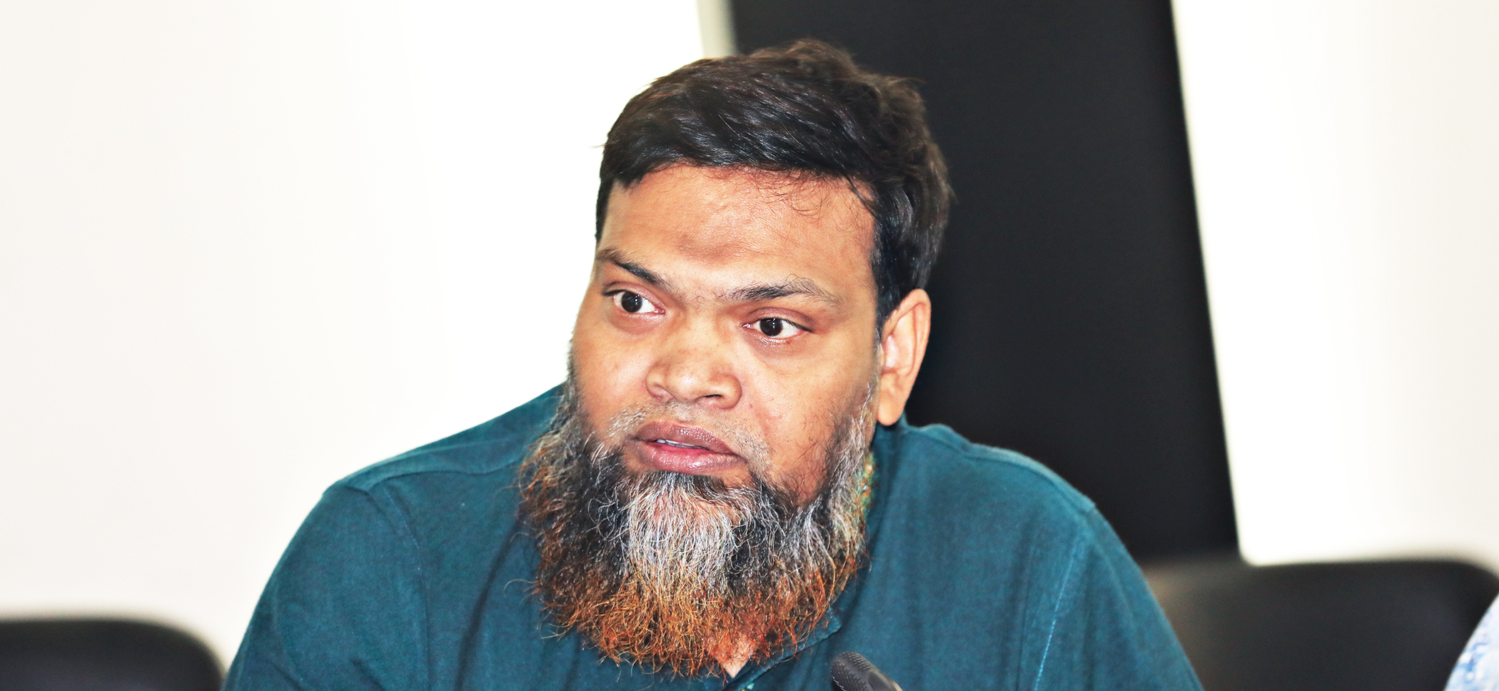 dr-munir-hossain.jpg