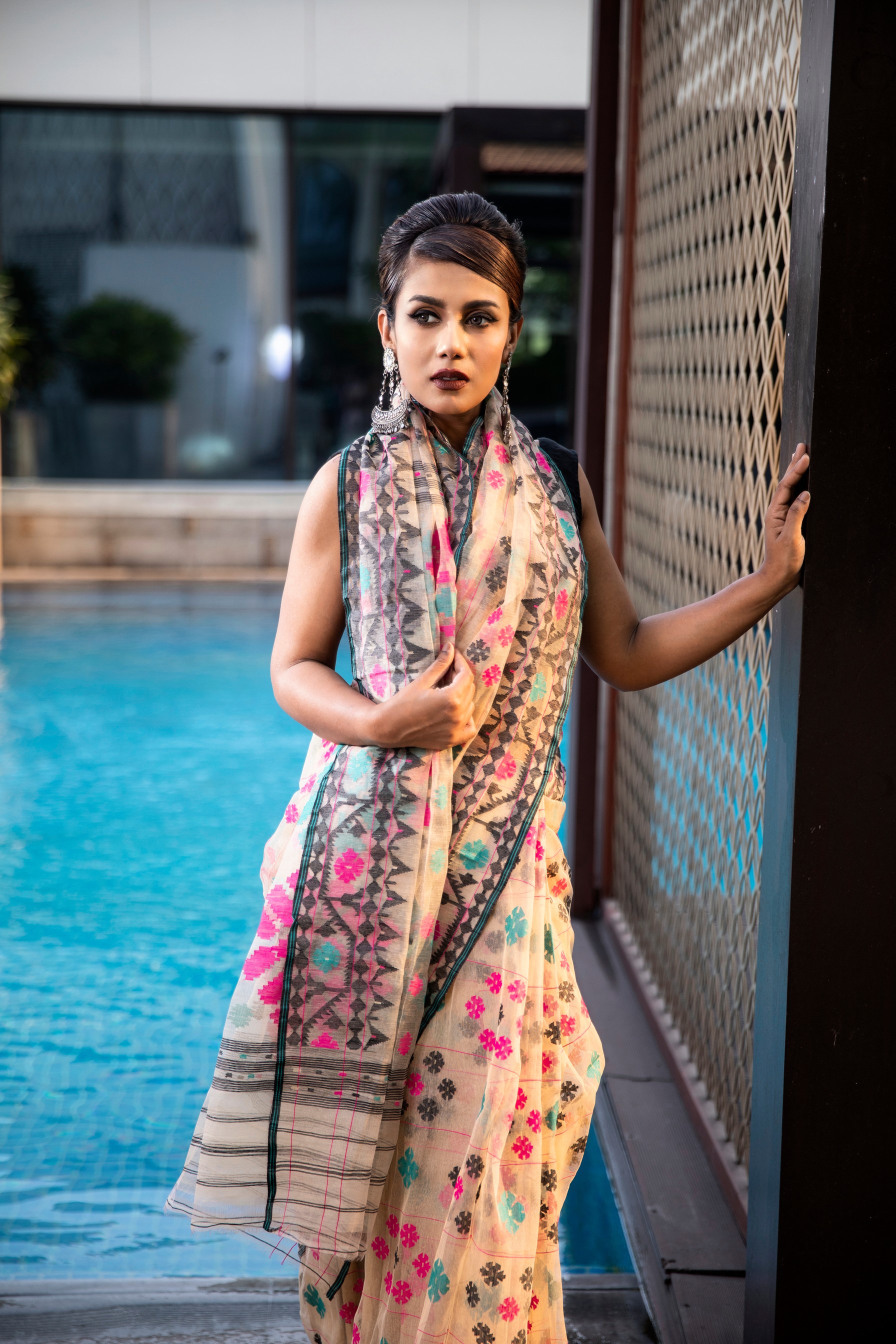 Choose a Jamdani sari for this Eid