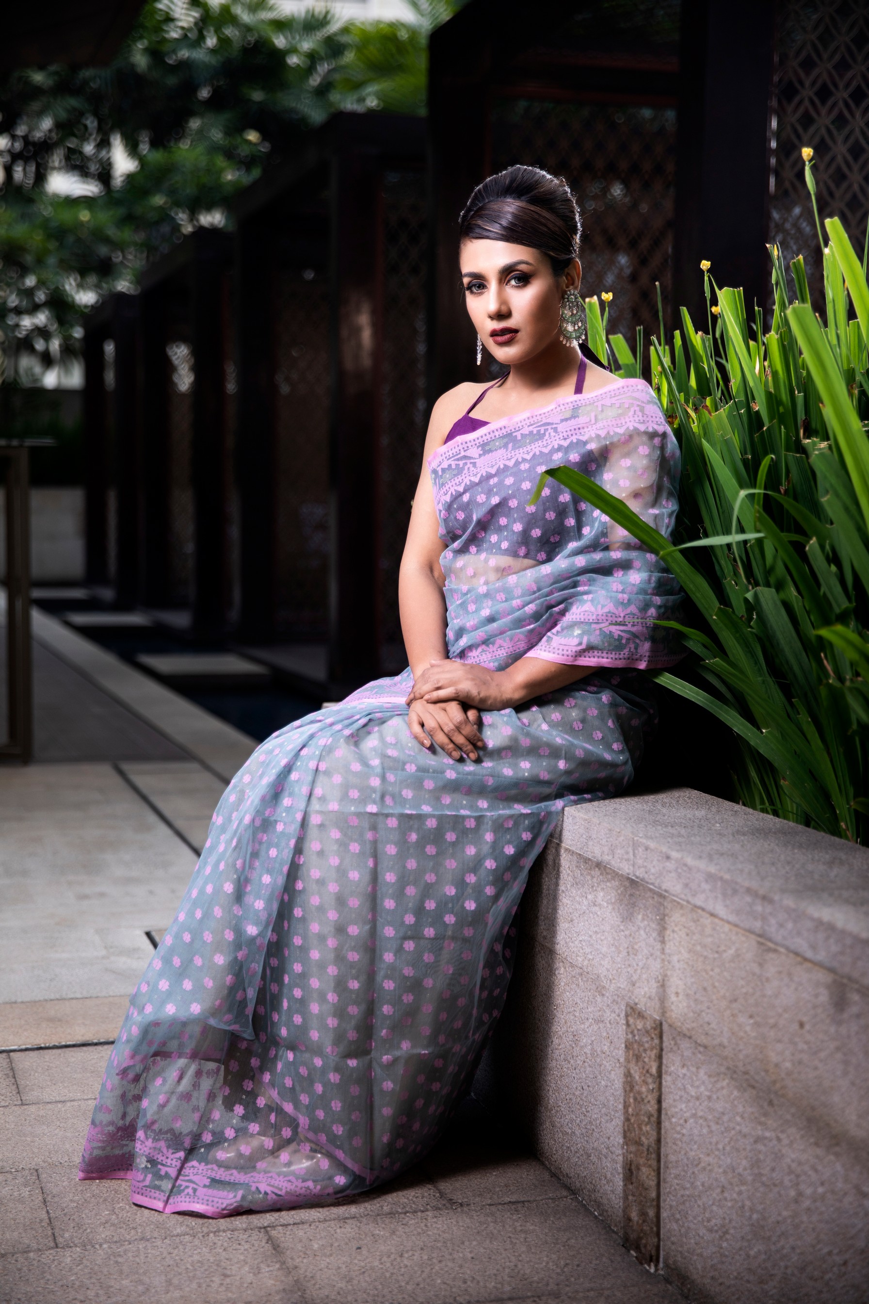 Choose a Jamdani sari for this Eid